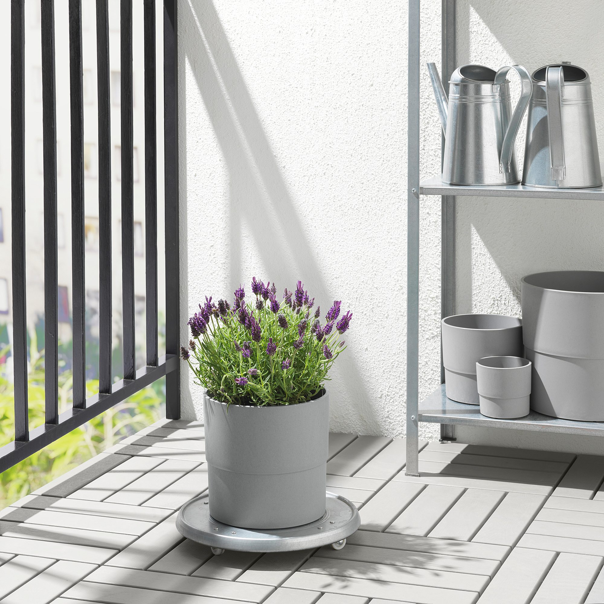 NYPON plant pot
