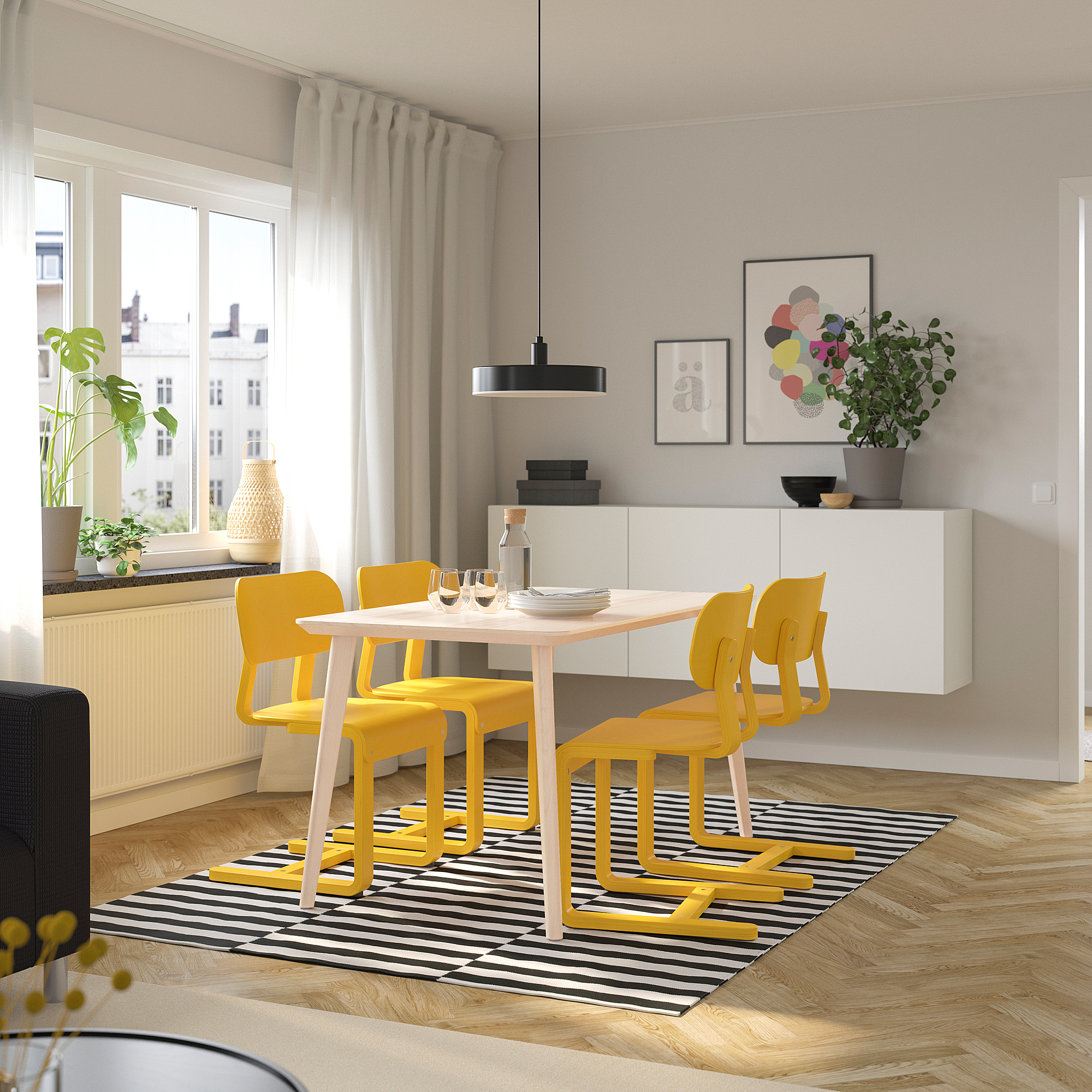 LYCKAN chair