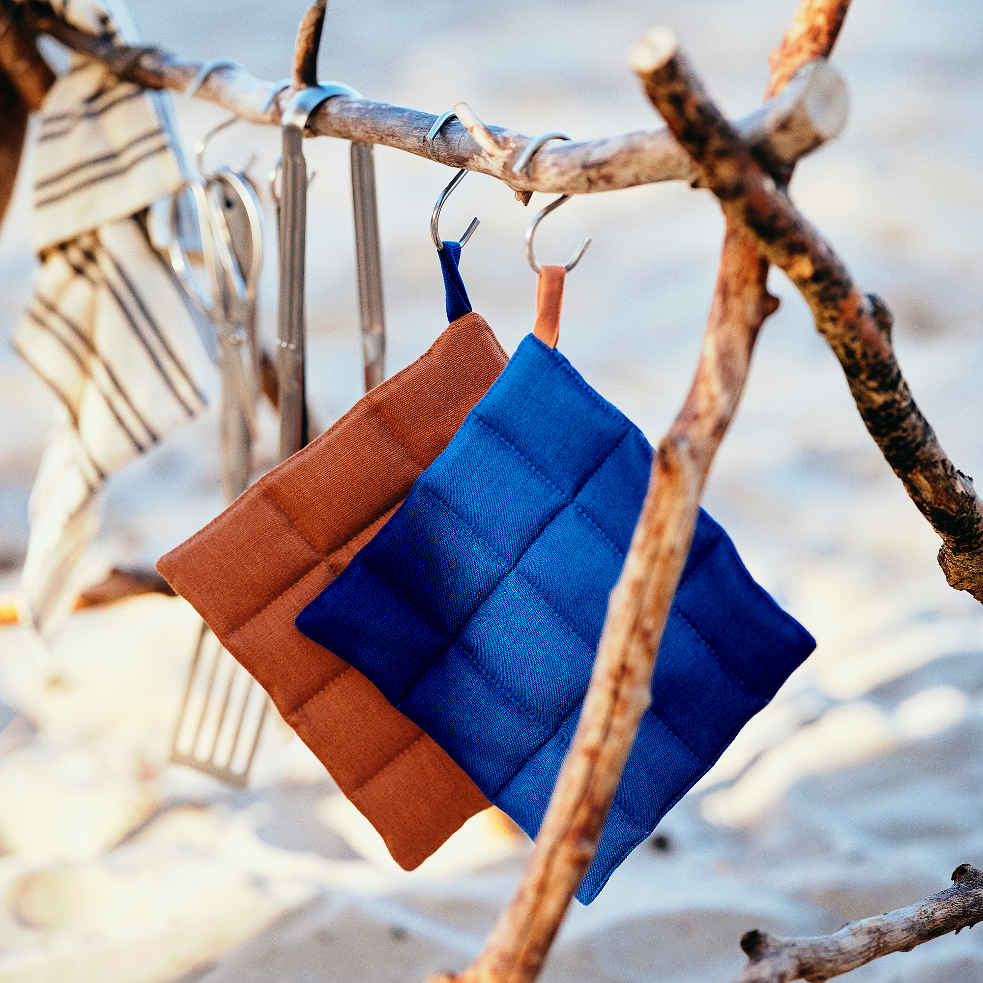 SOLUPPGÅNG pot holder