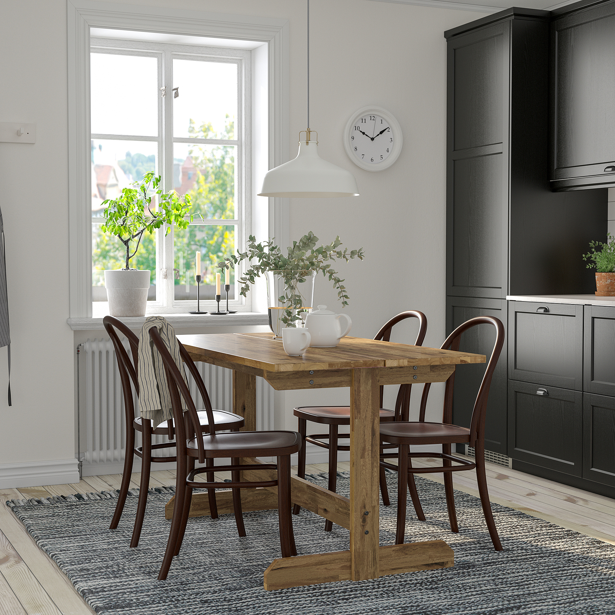 NACKANÄS/SKOGSBO table and 4 chairs