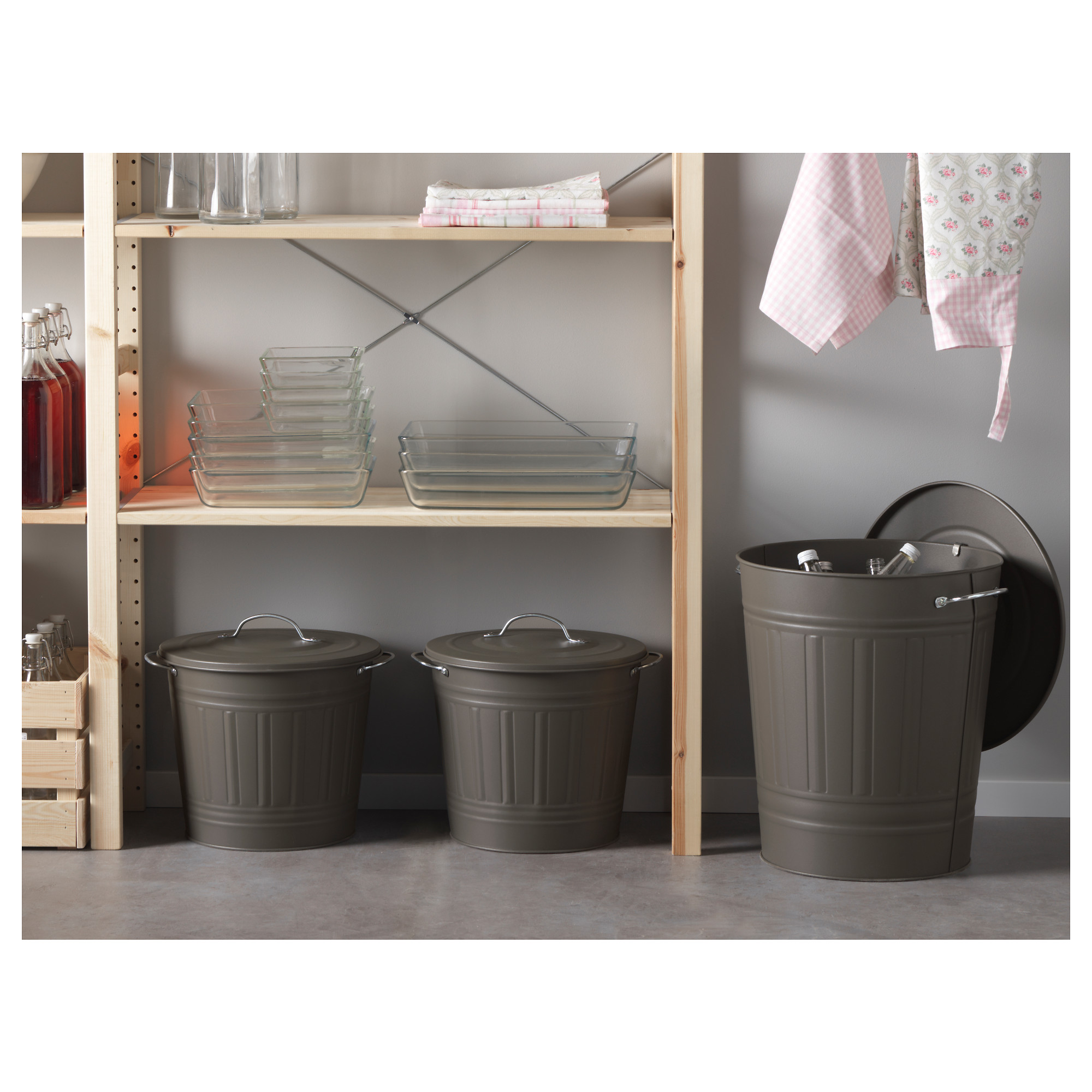 KNODD bin with lid