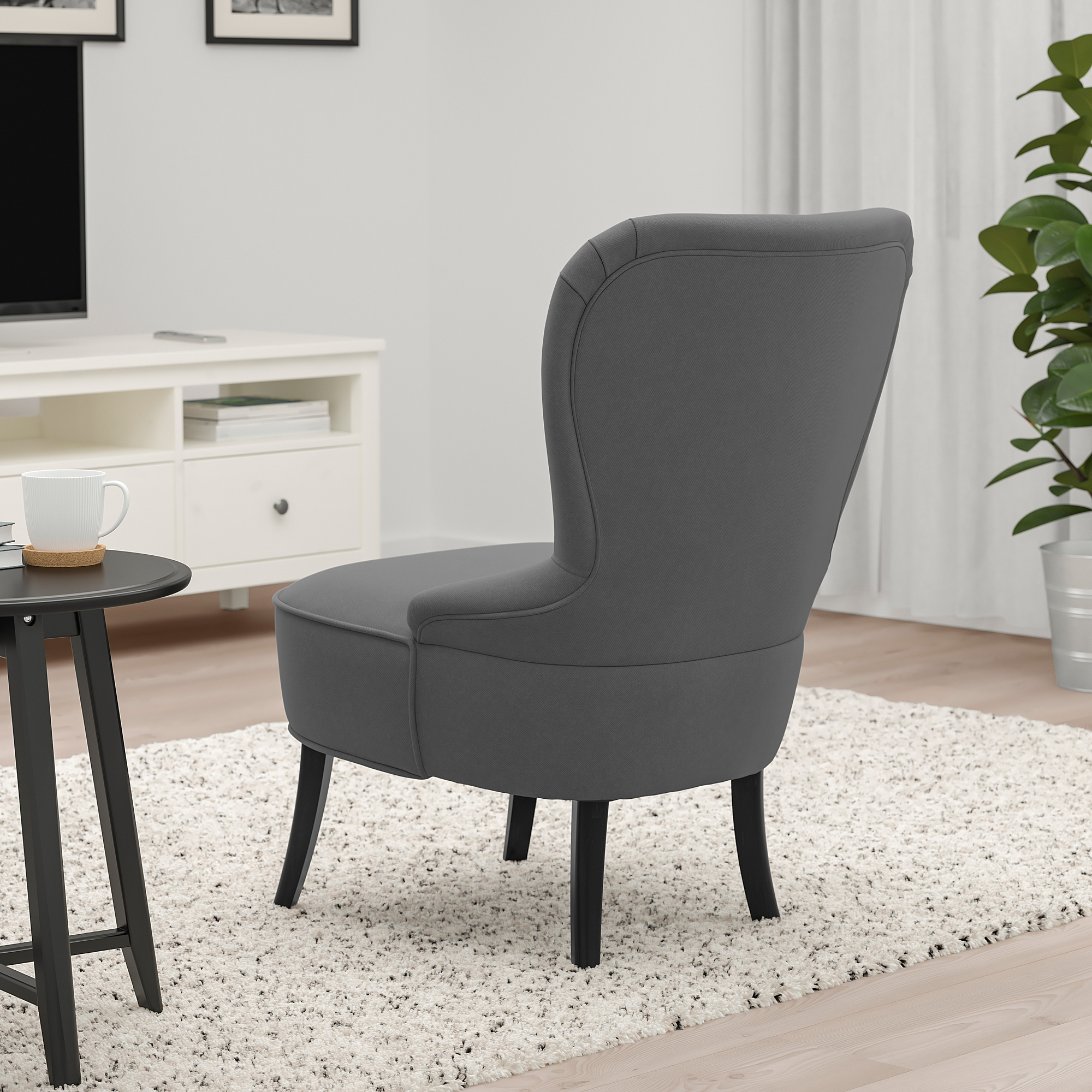 REMSTA armchair