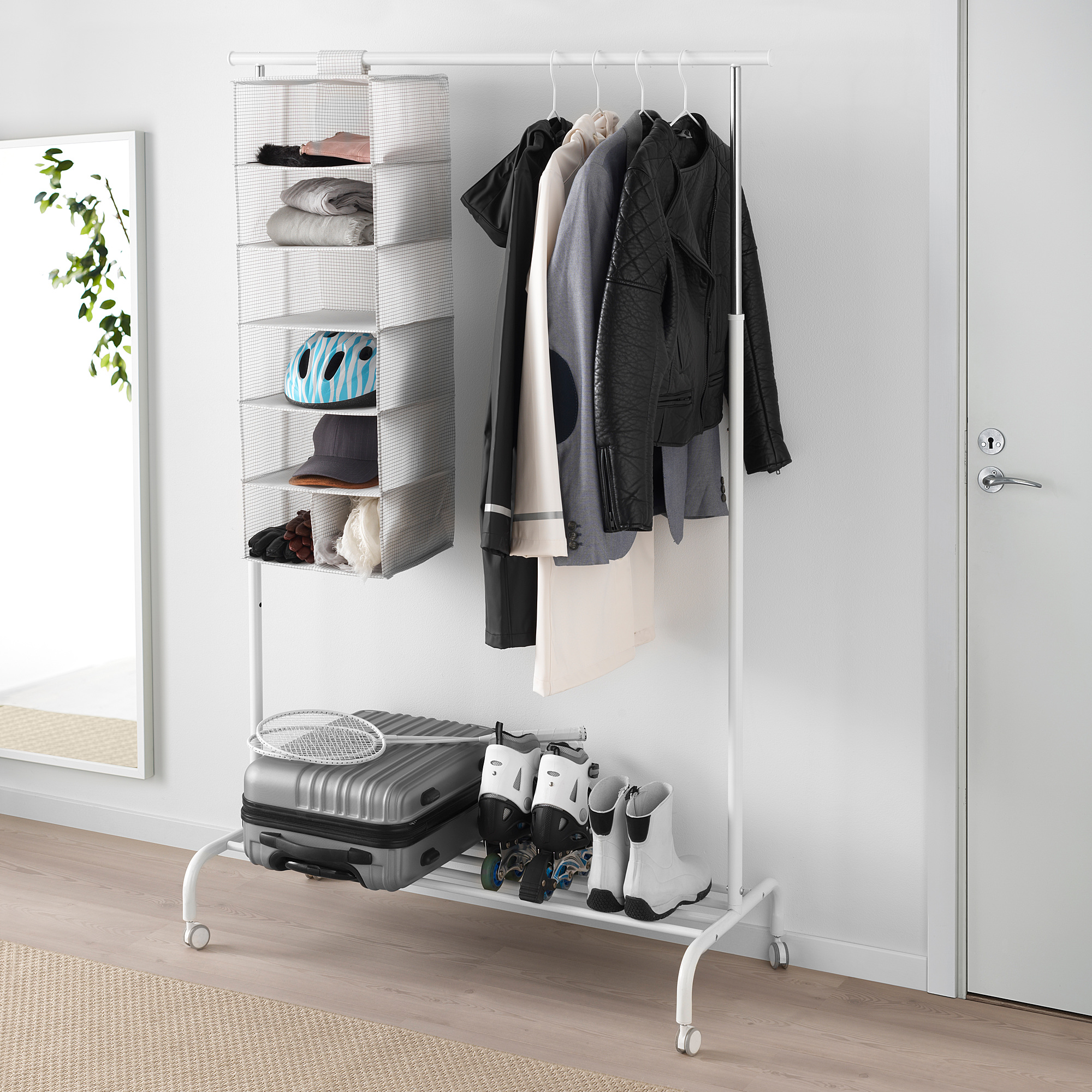 STUK storage with 7 compartments