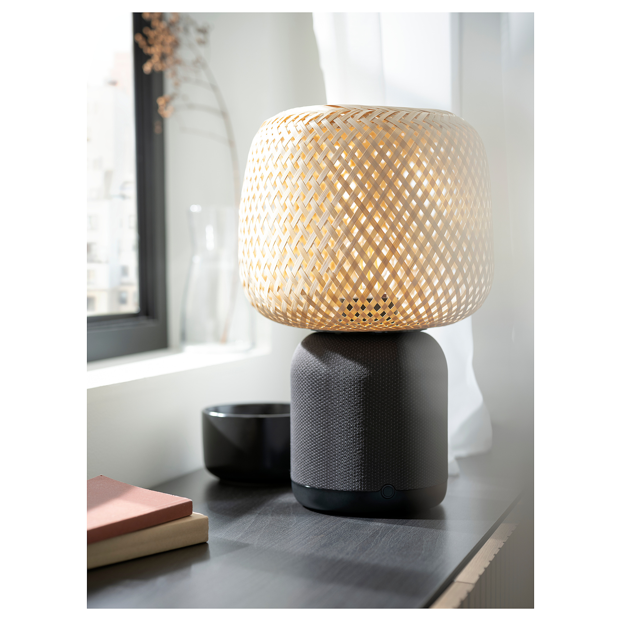 SYMFONISK speaker lamp w Wi-Fi, bamboo shade