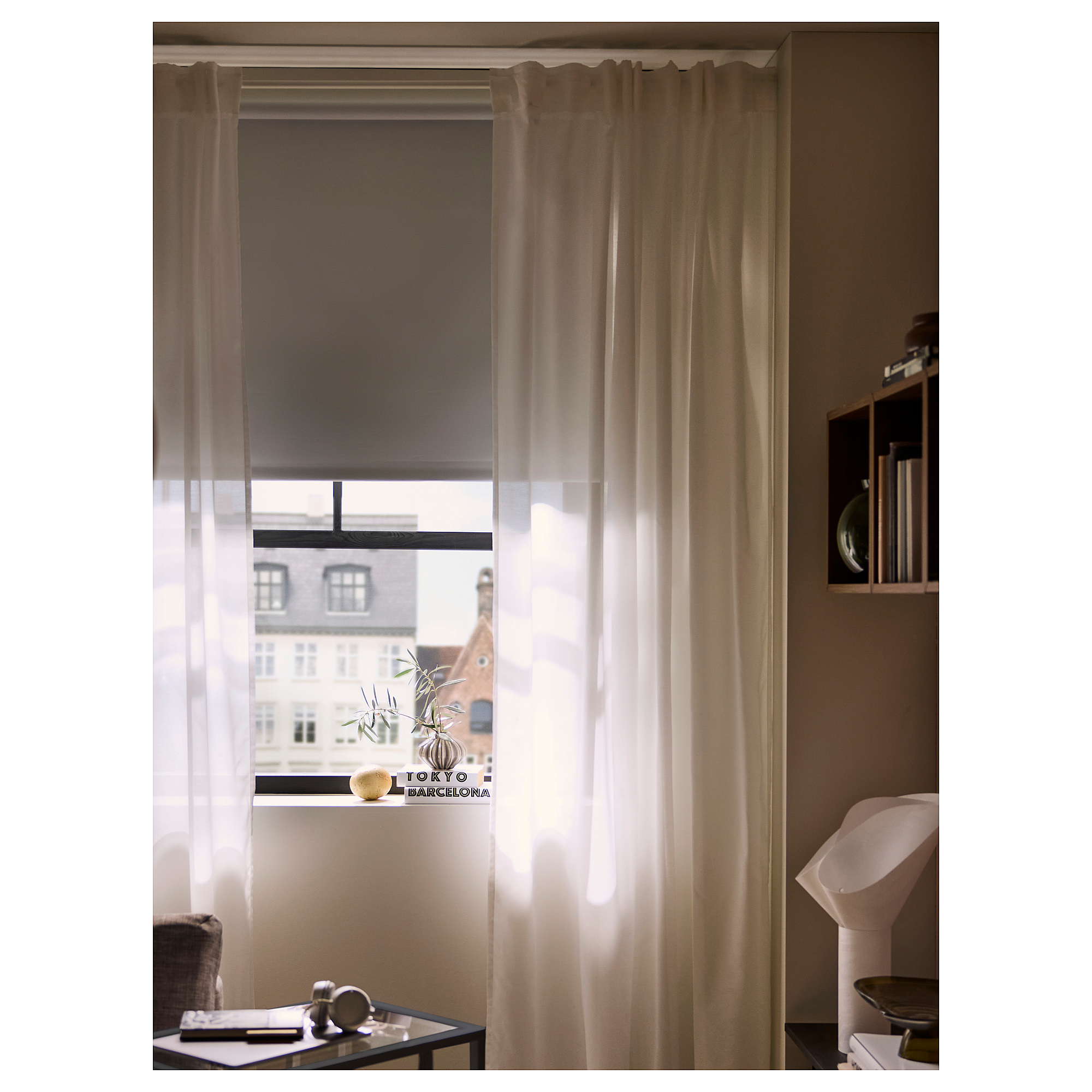 FRIDANS block-out roller blind