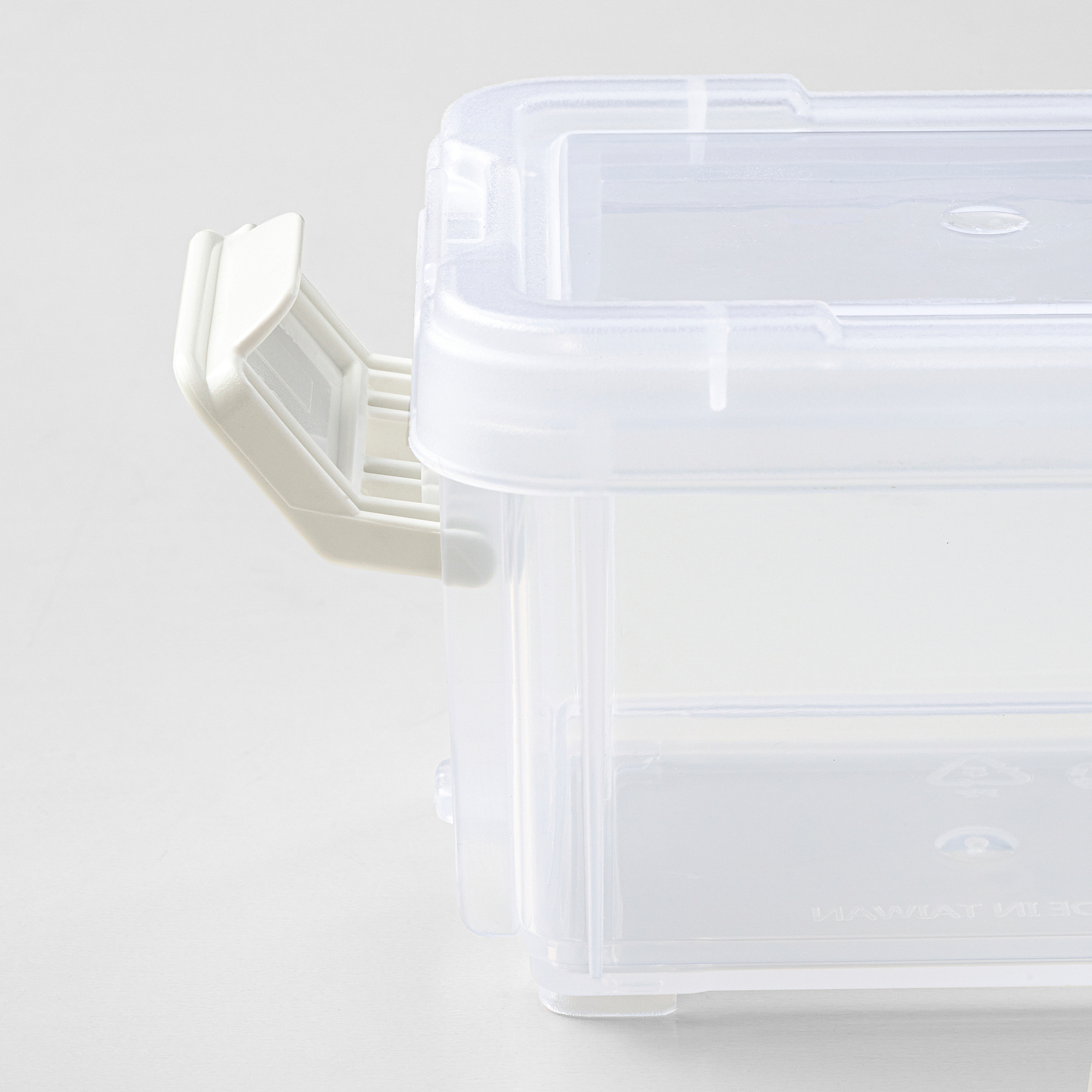HÖVAGN box with lid
