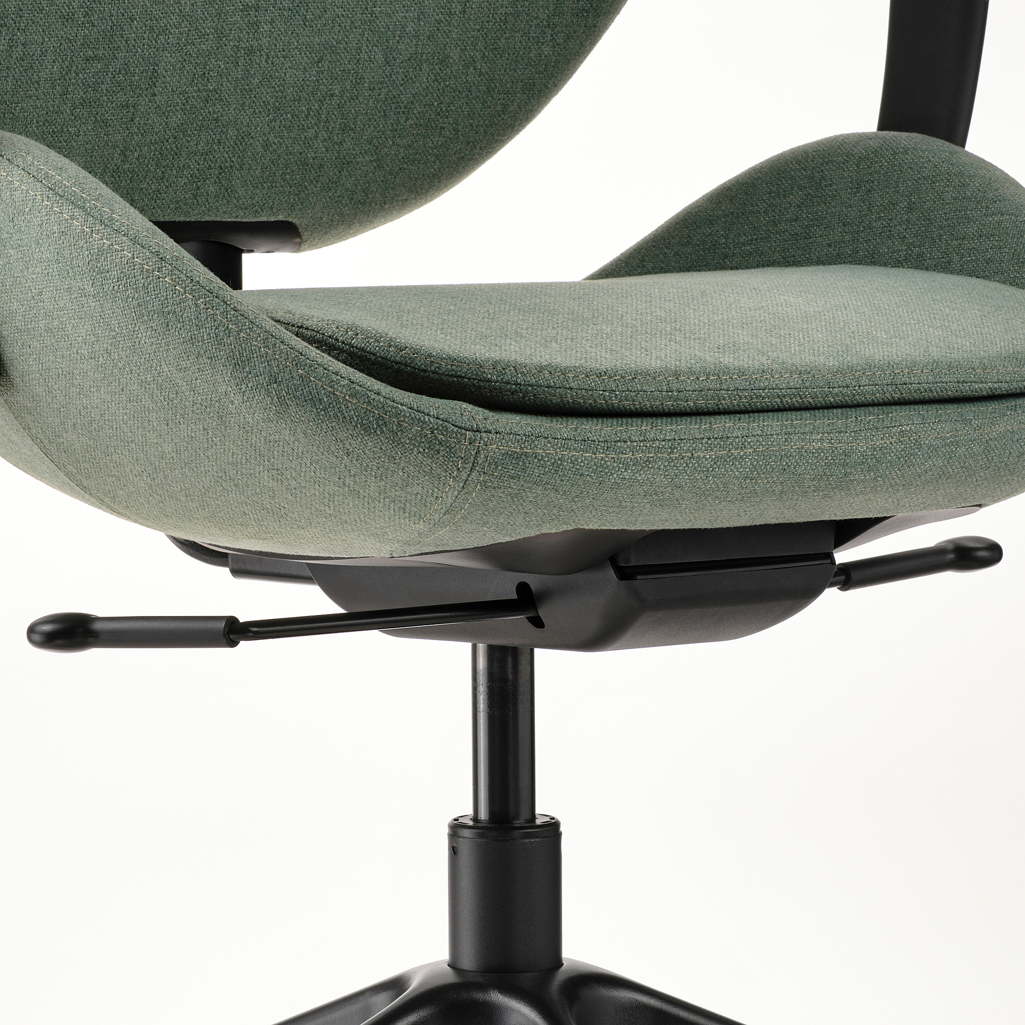 HATTEFJÄLL office chair with armrests