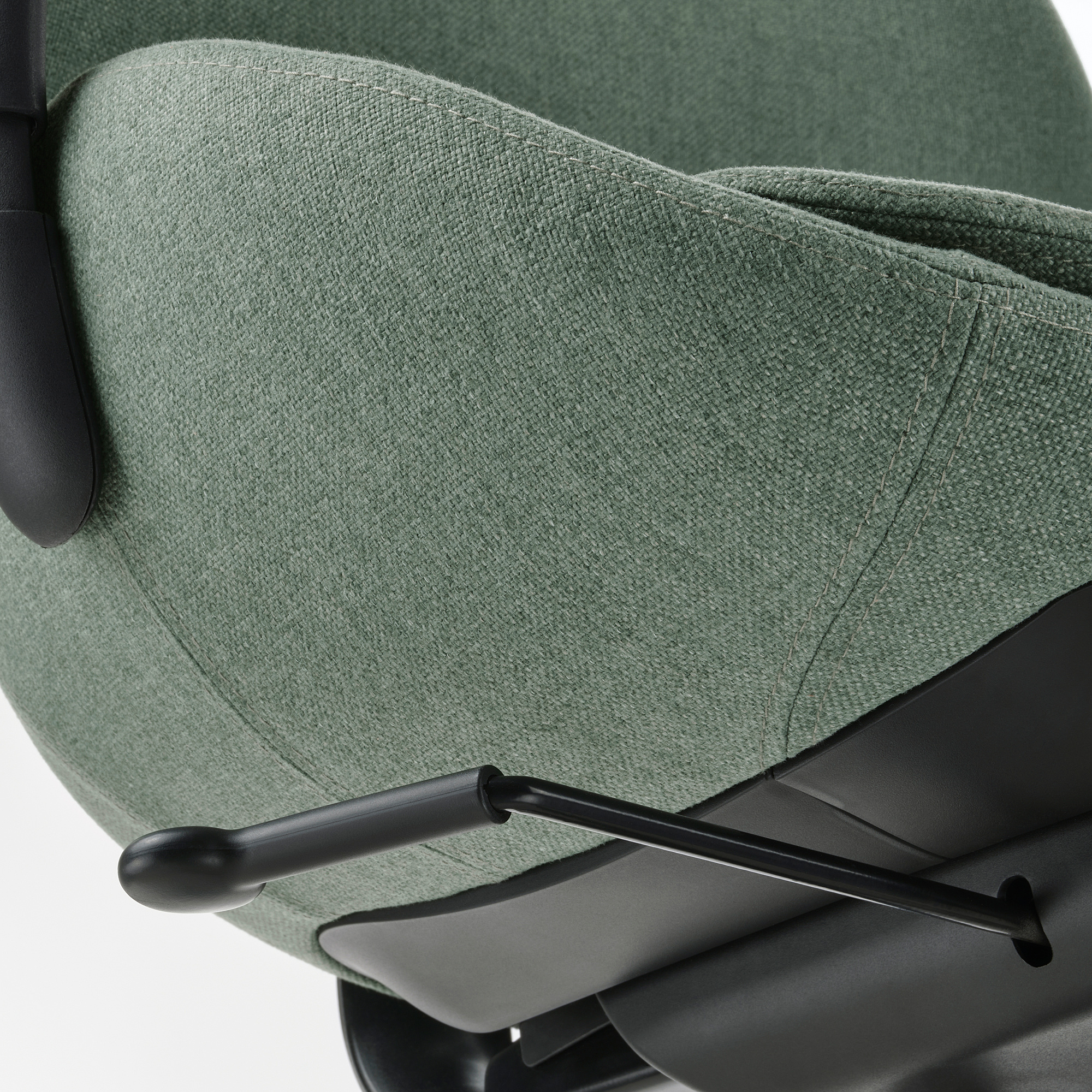 HATTEFJÄLL office chair with armrests