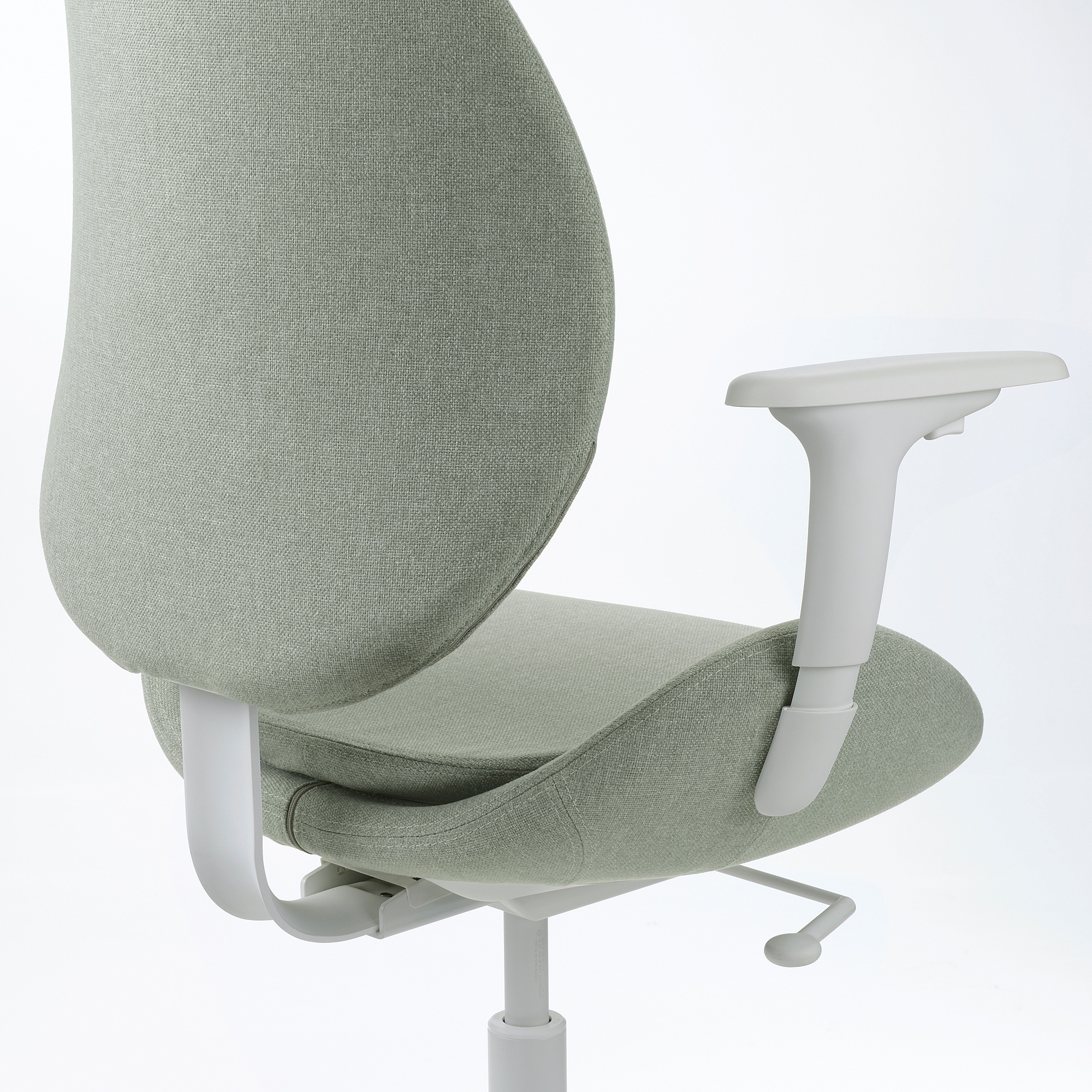 HATTEFJÄLL office chair with armrests