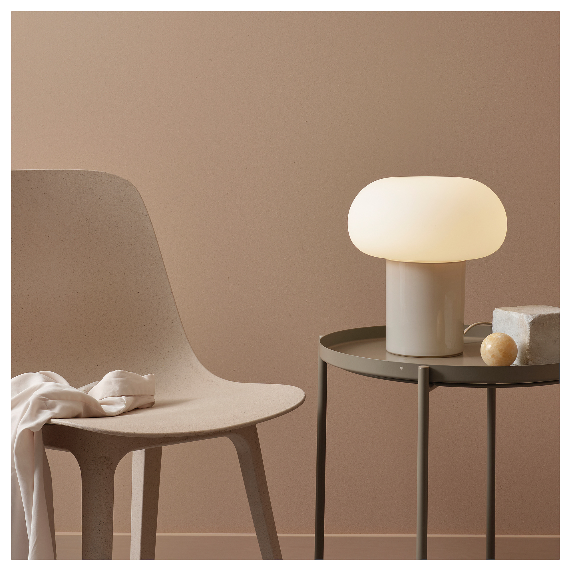 SOLHETTA LED bulb E27 470 lumen