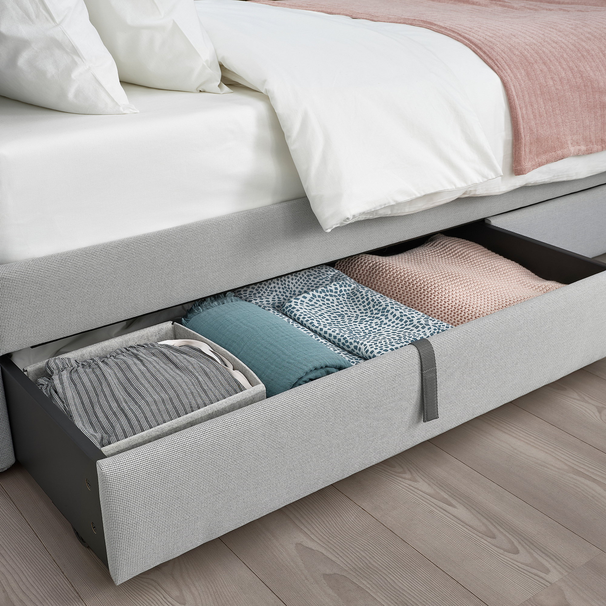 GLADSTAD upholstered bed storage box