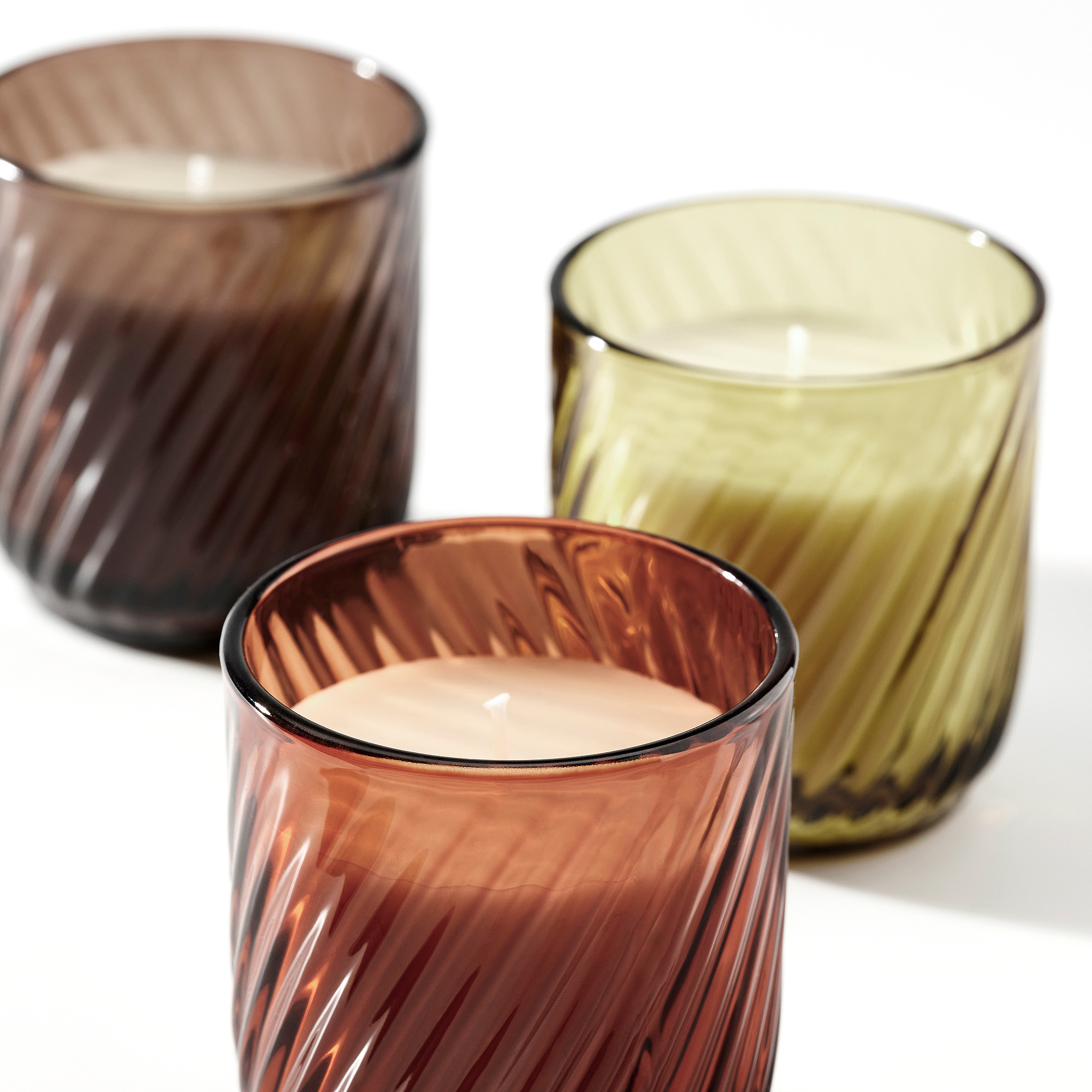TÖRNFÅGEL scented candle in glass