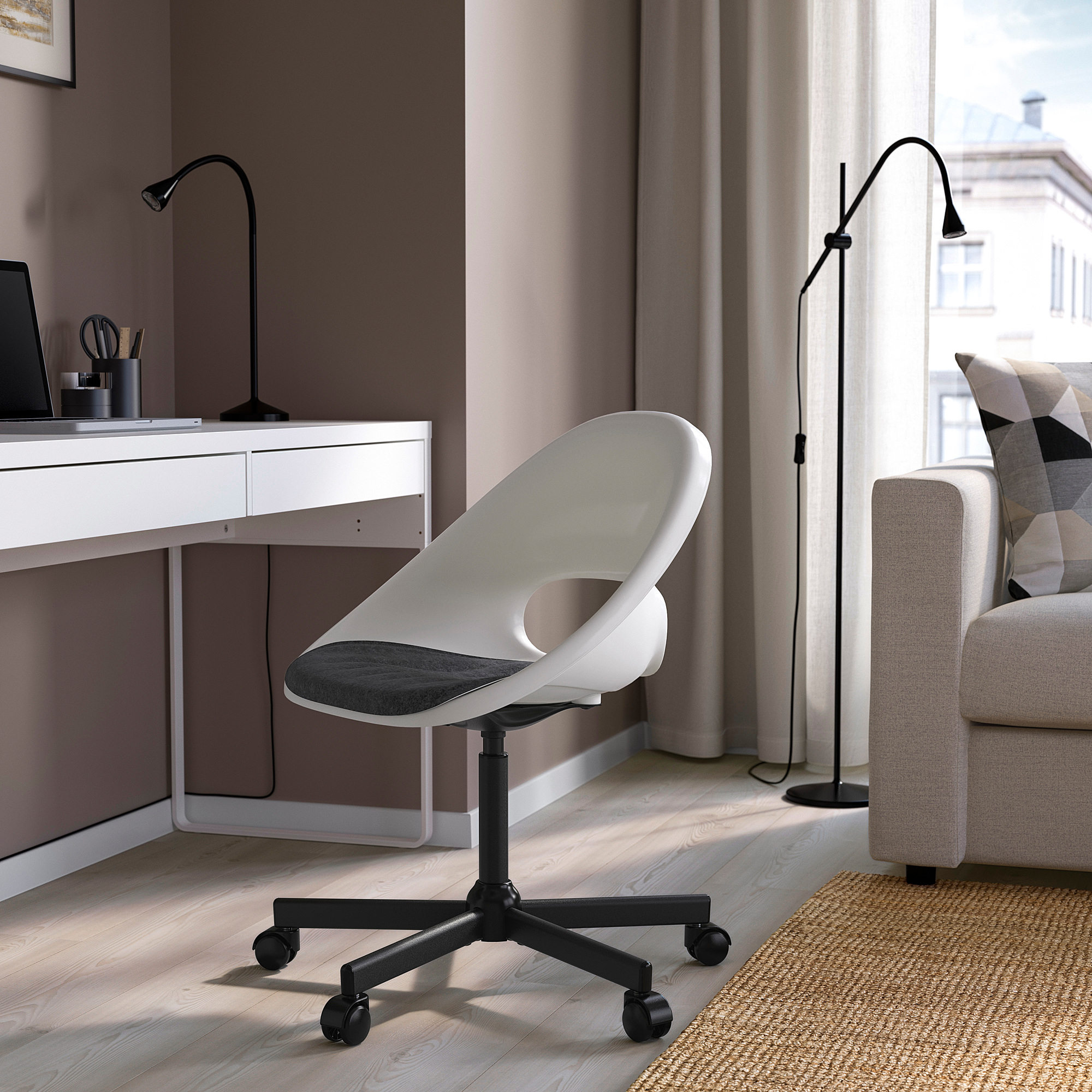 LOBERGET/MALSKÄR swivel chair + pad