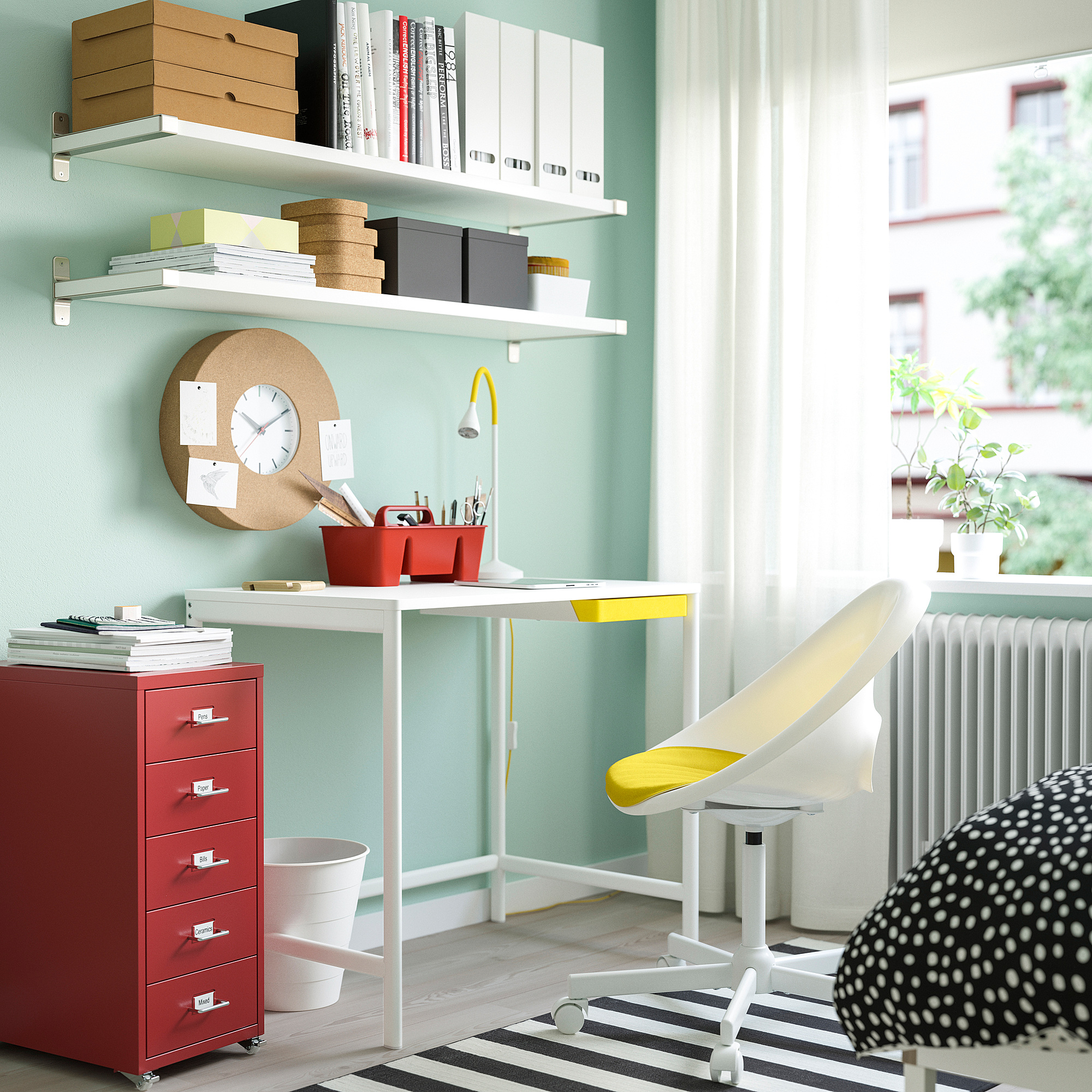 ENKROKEN desk