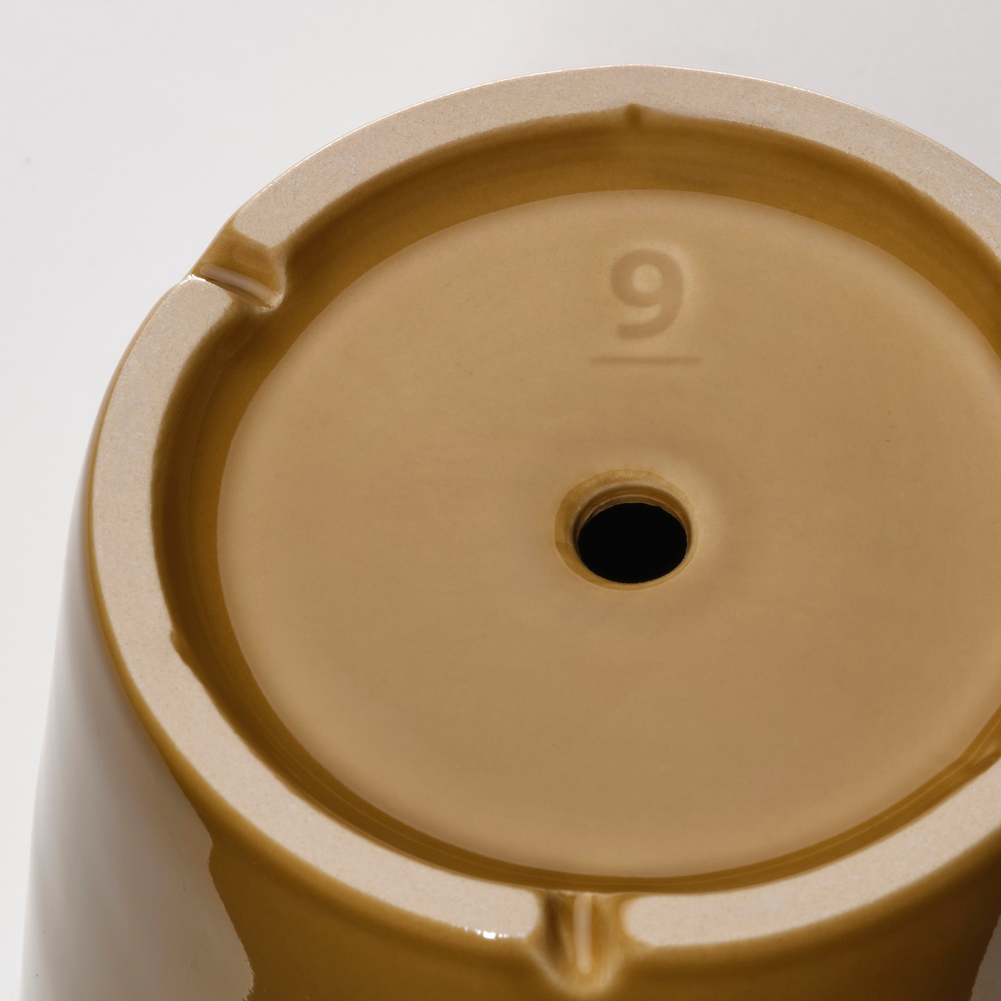 KLOTLÖNN 花盆附底盤