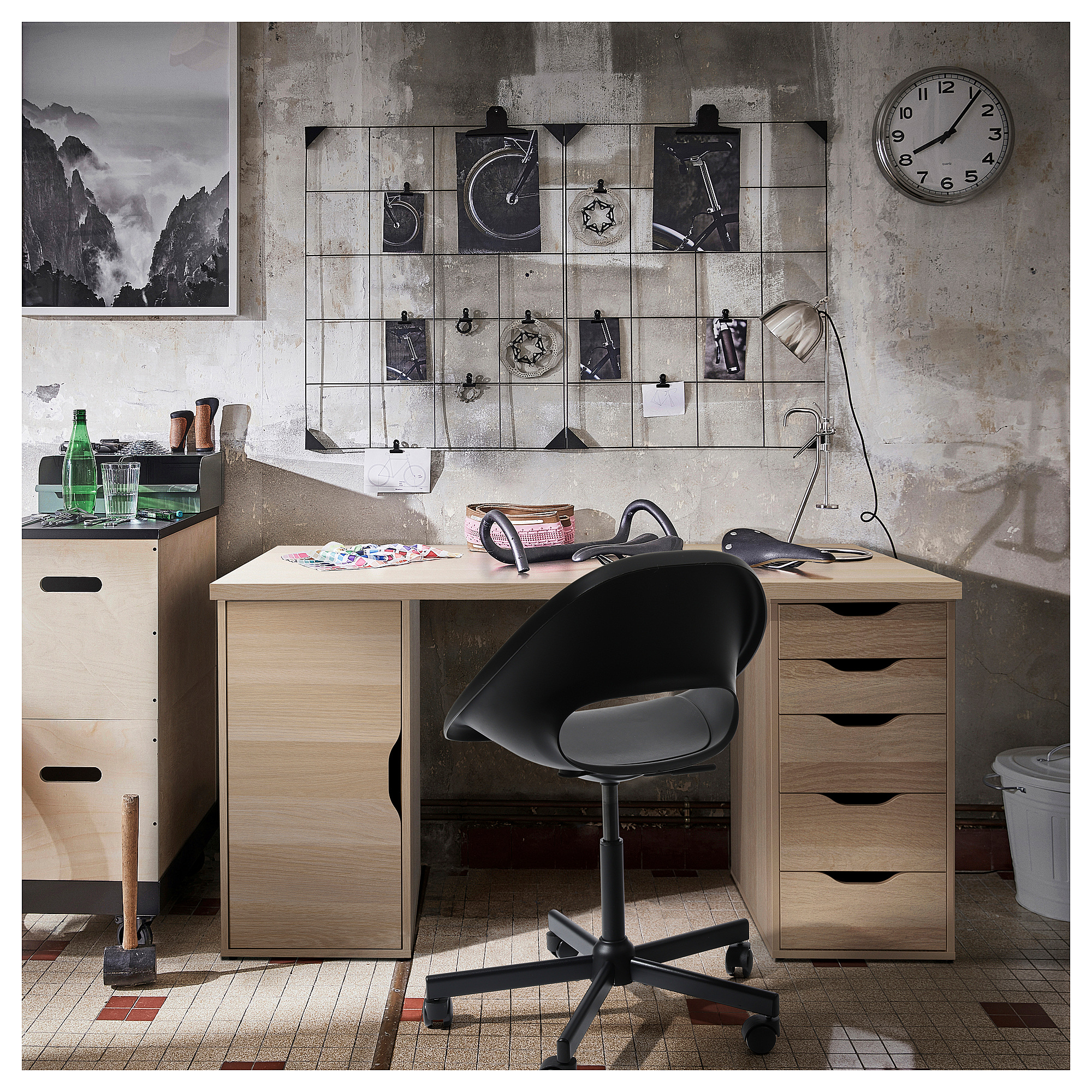 LAGKAPTEN/ALEX desk