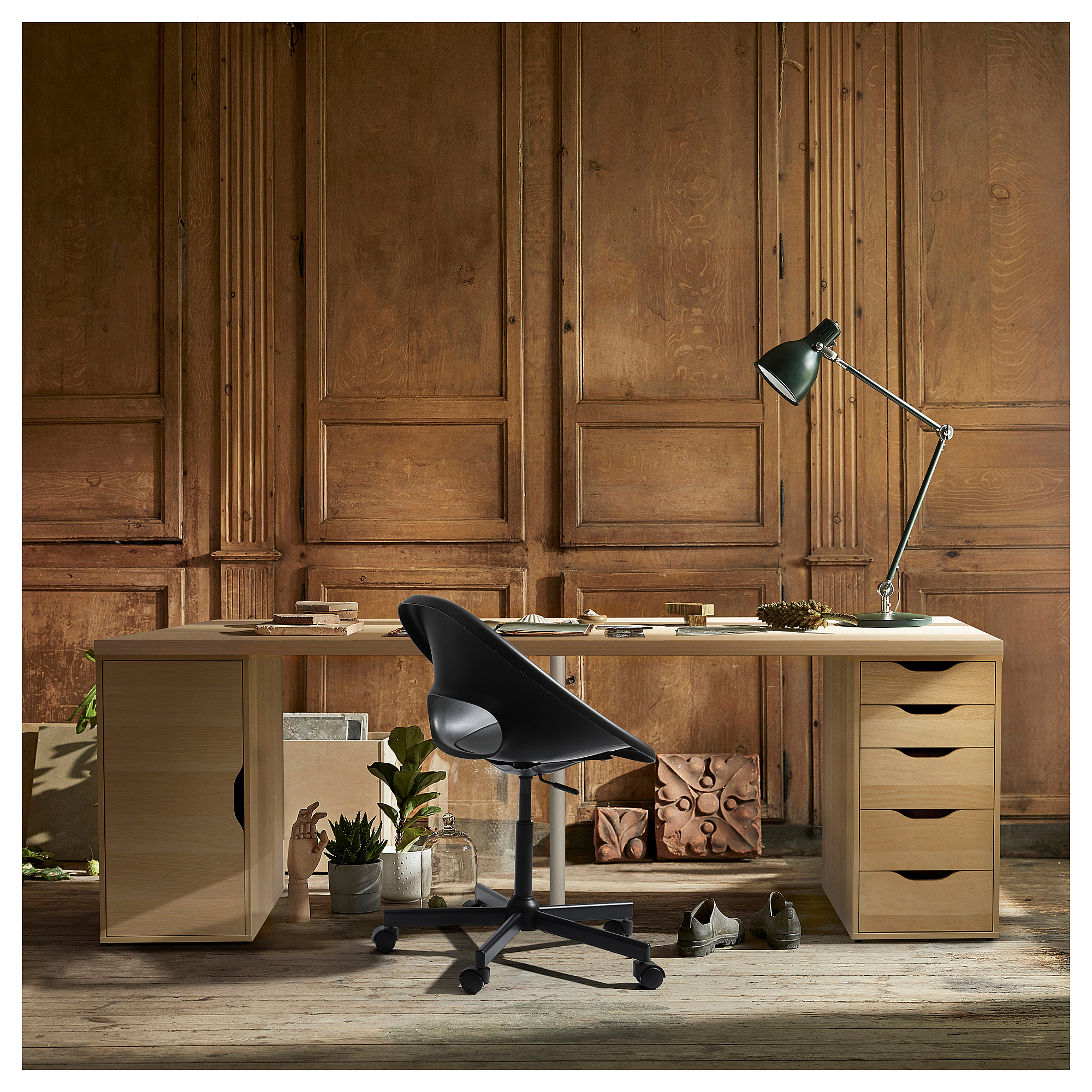 LAGKAPTEN/ALEX desk
