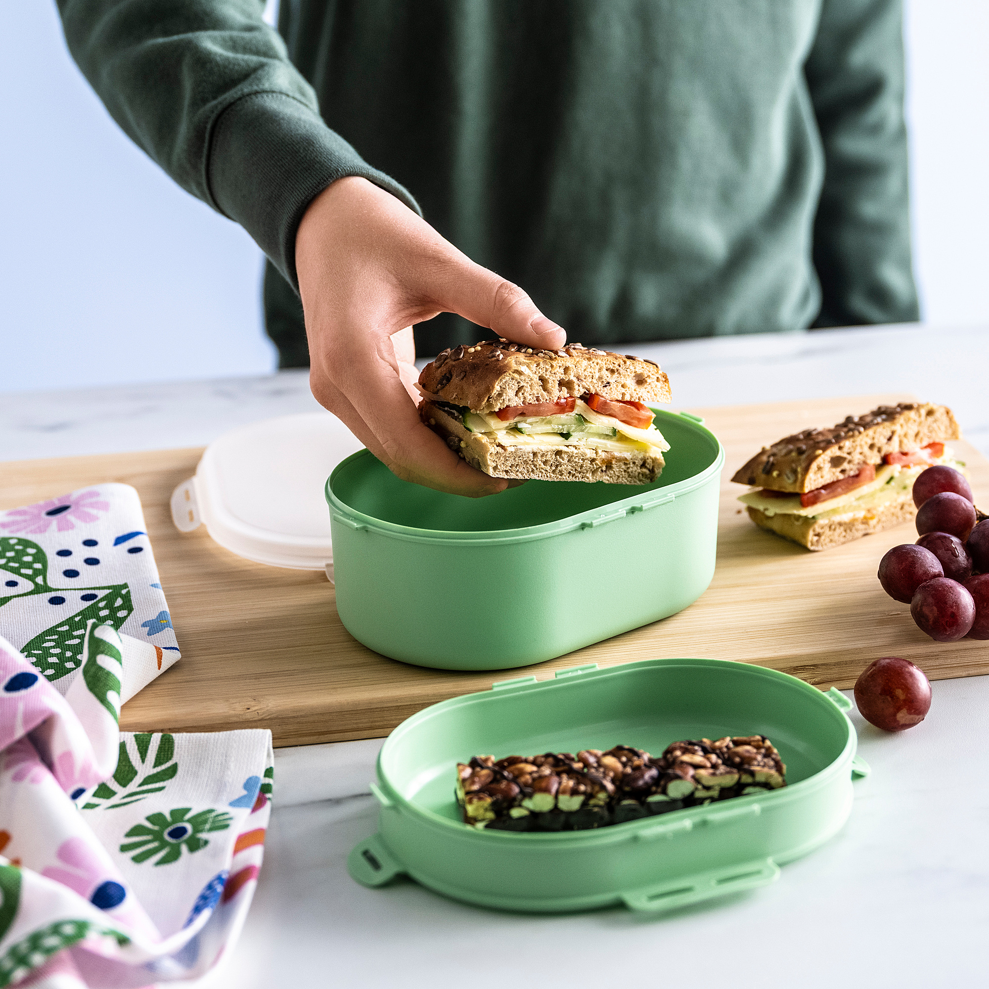 UTBJUDA stackable lunch box for dry food