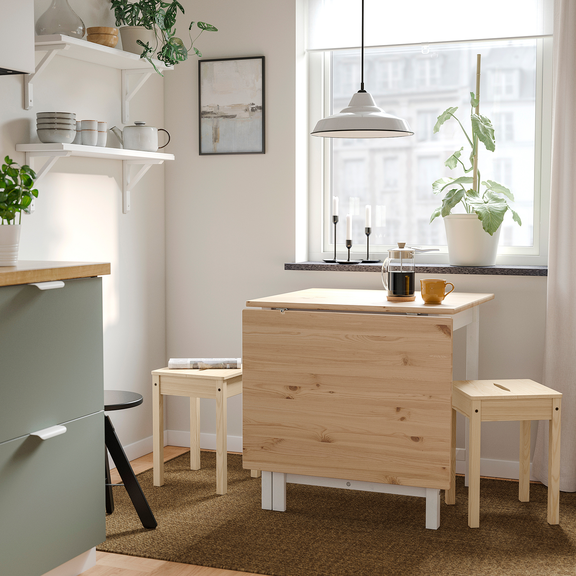 PINNTORP/HÄGERNÄS 桌子附2個椅凳