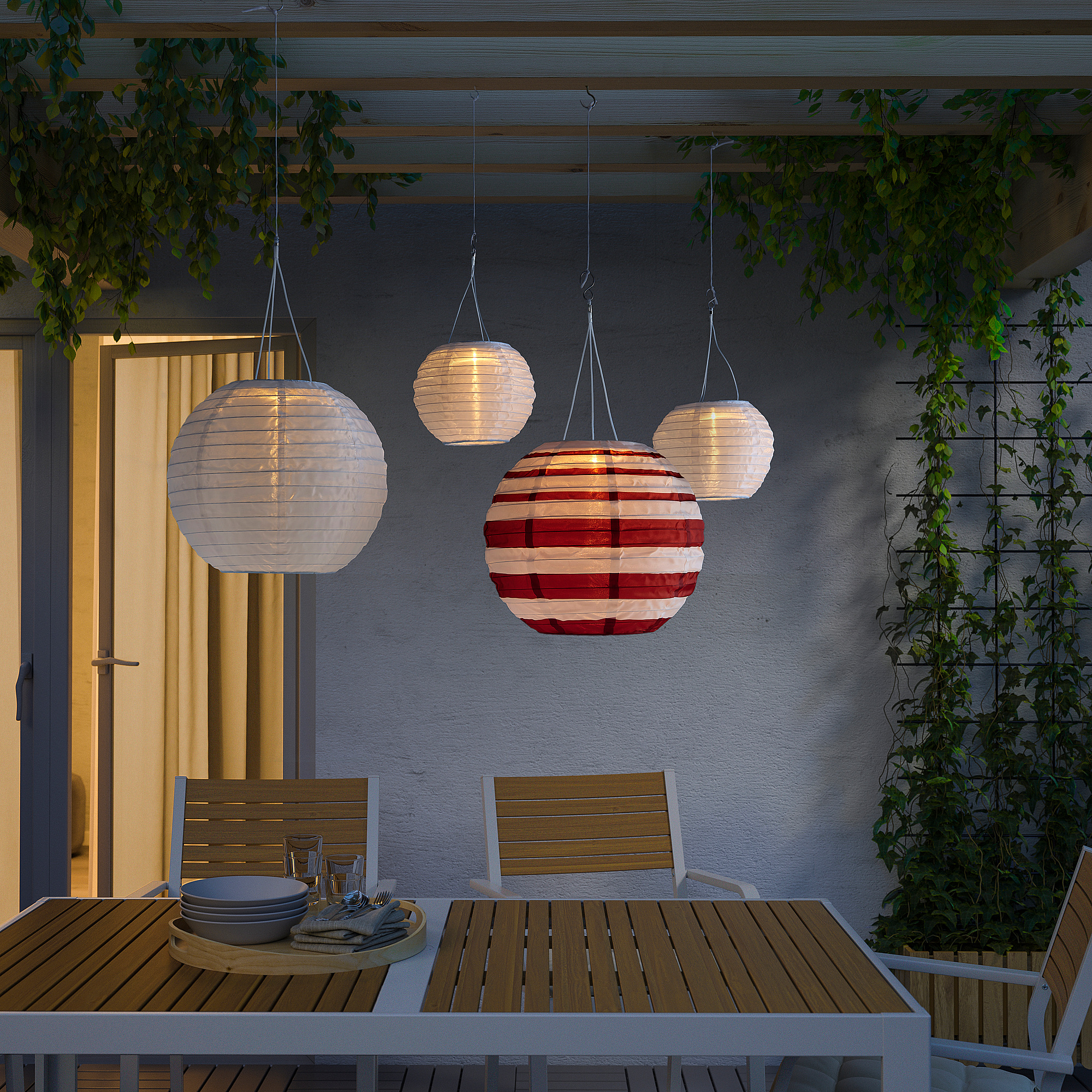 SOLVINDEN LED solar-powered pendant lamp