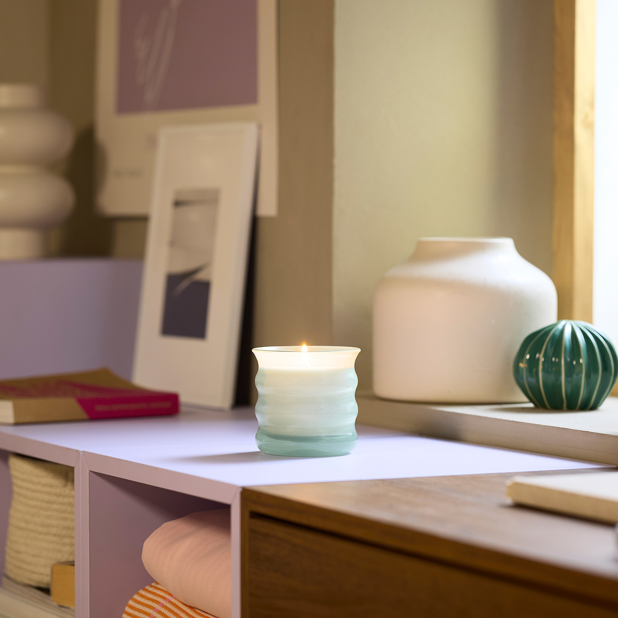 JUVELTRAST 香氛杯狀蠟燭