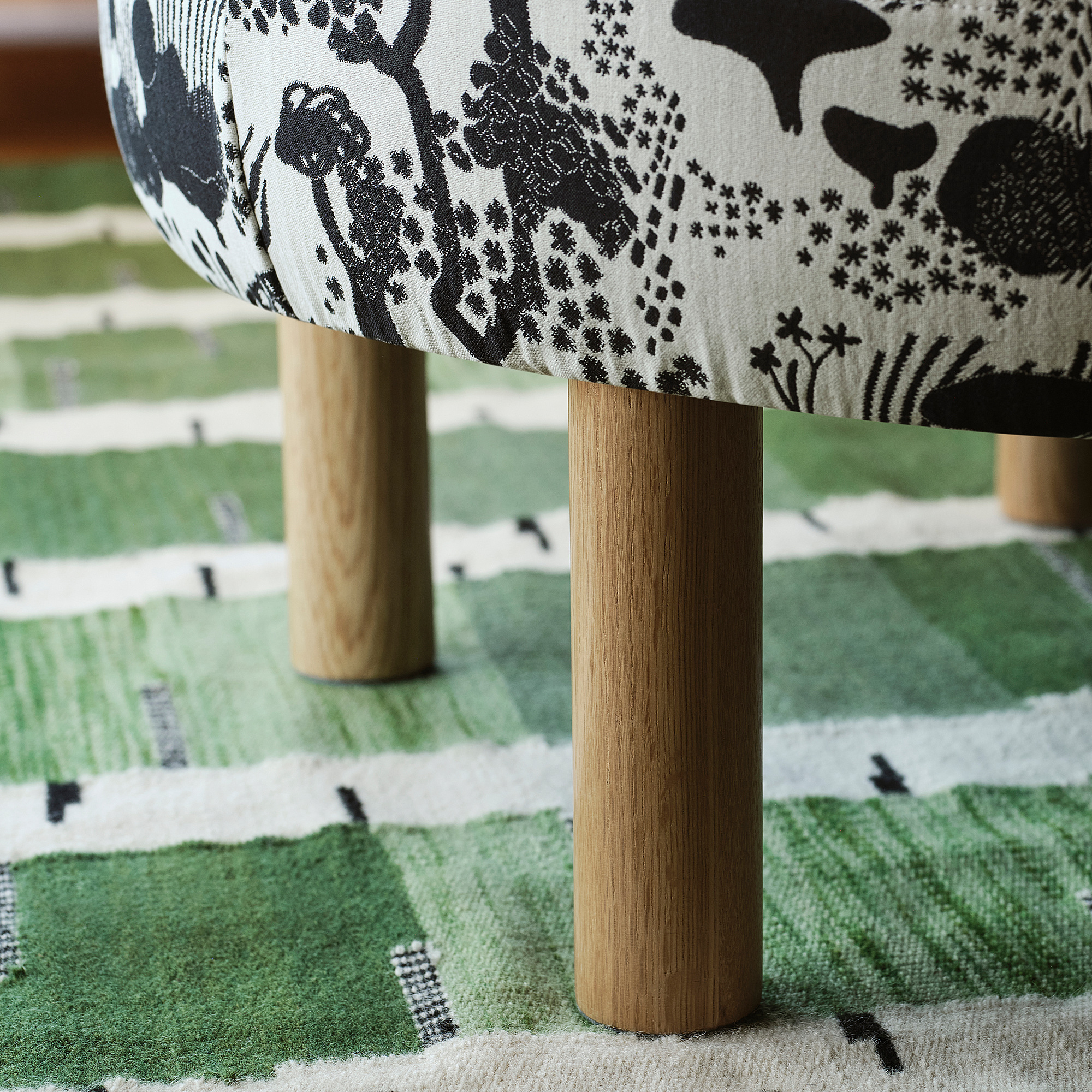 STOCKHOLM 2025 pouffe