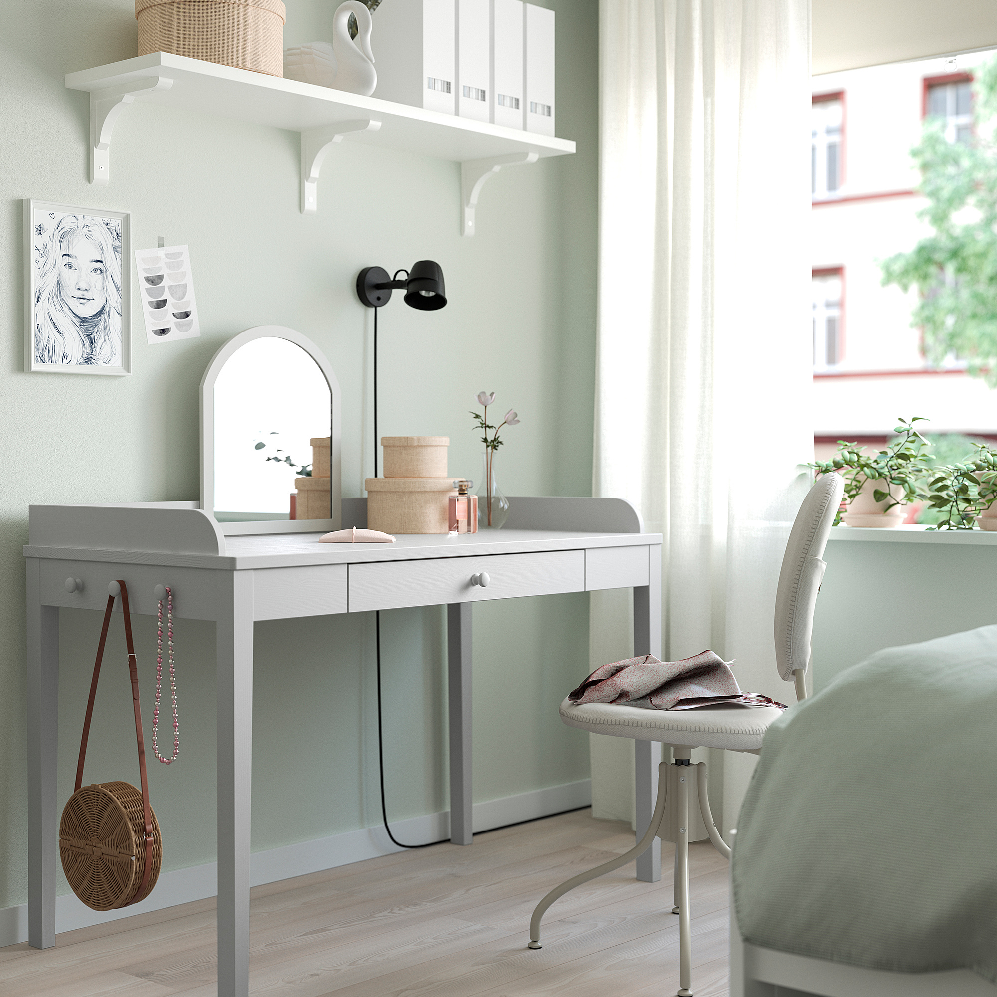 SMYGA desk with mirror