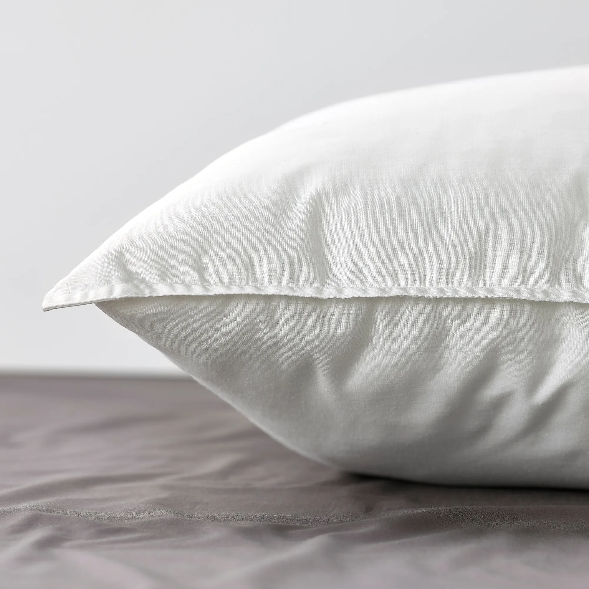 VILDKORN pillow, high