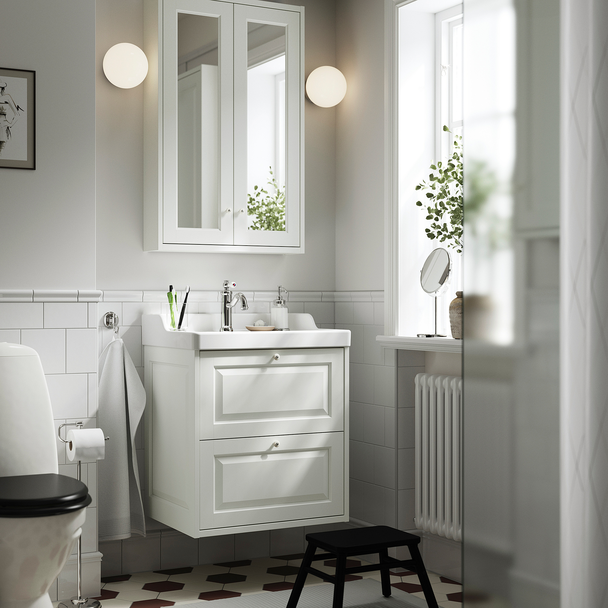 TÄNNFORSEN mirror cabinet with doors