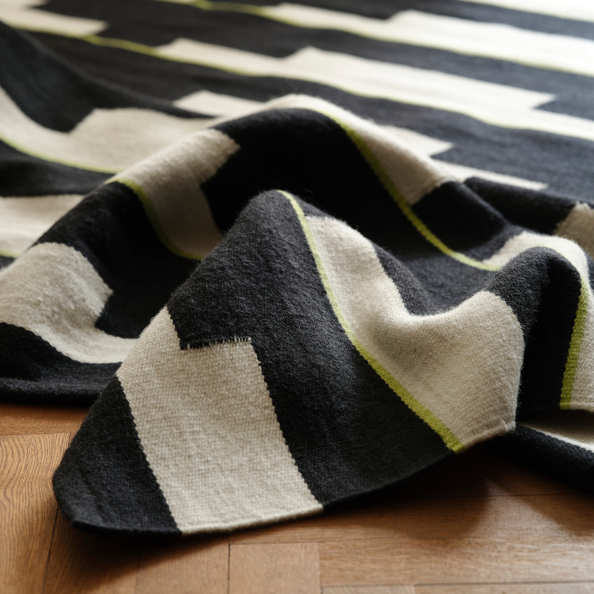 STOCKHOLM 2025 rug, flatwoven
