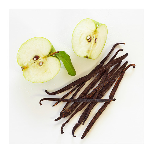 HÖSTAGILLE scented candle in glass