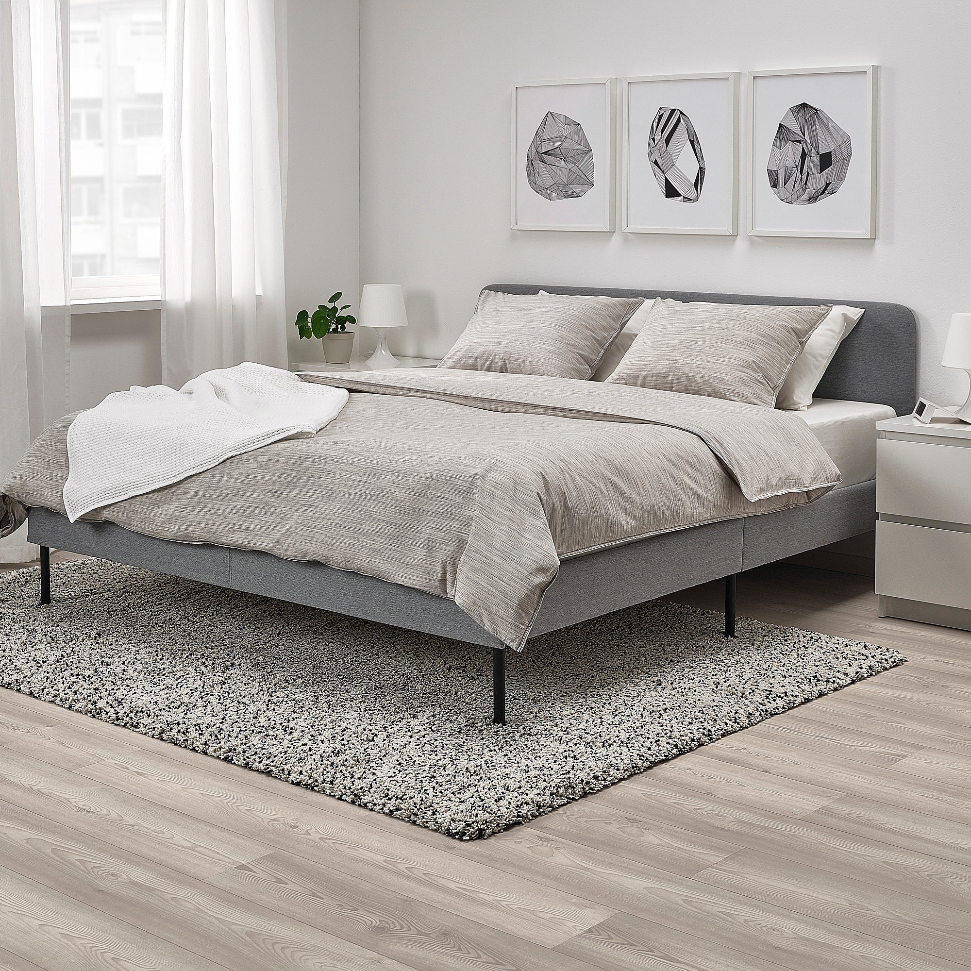 Slattum 雙人加大軟墊式床框 淺灰色 含床底板條 Ikea 線上購物