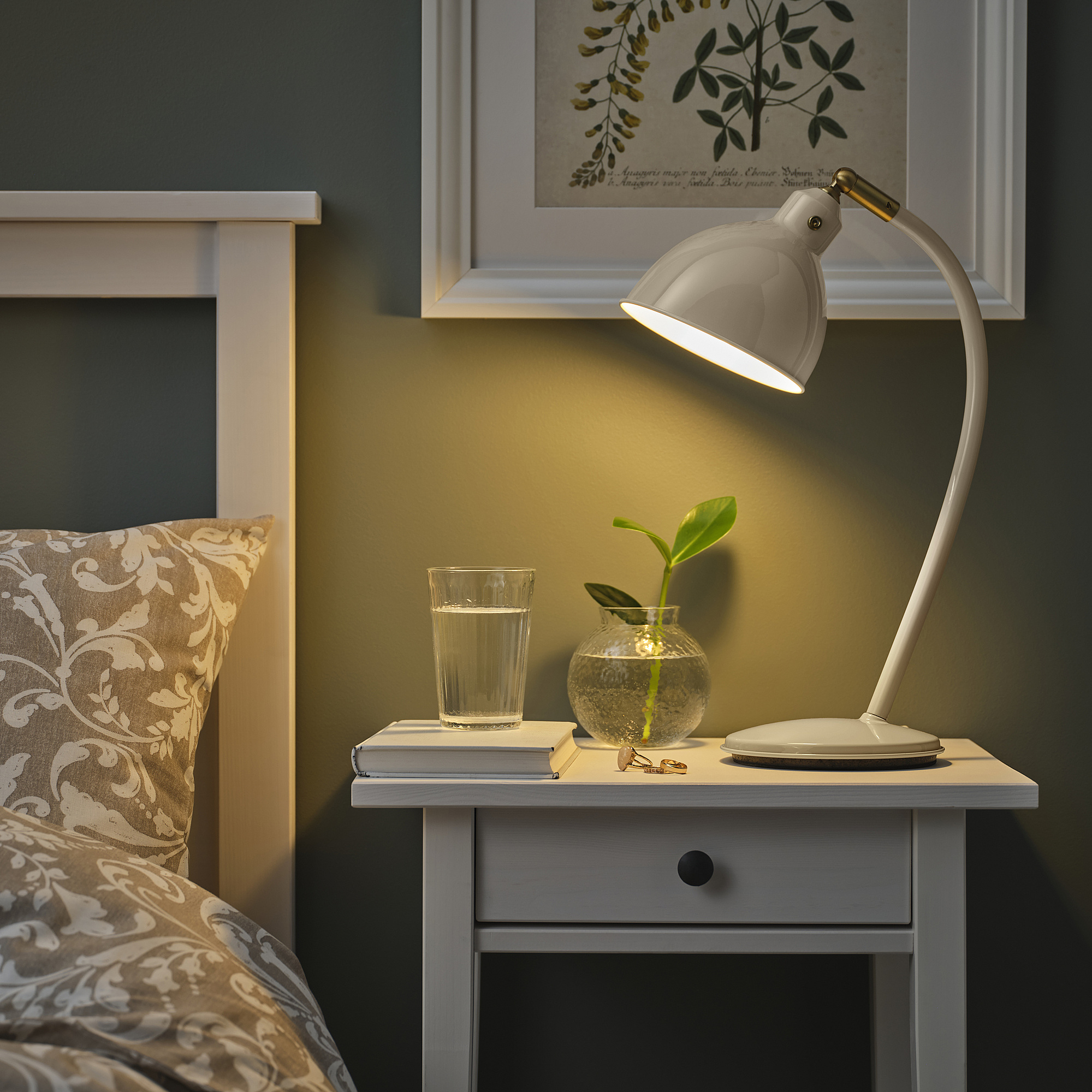 RÖDFLIK desk lamp