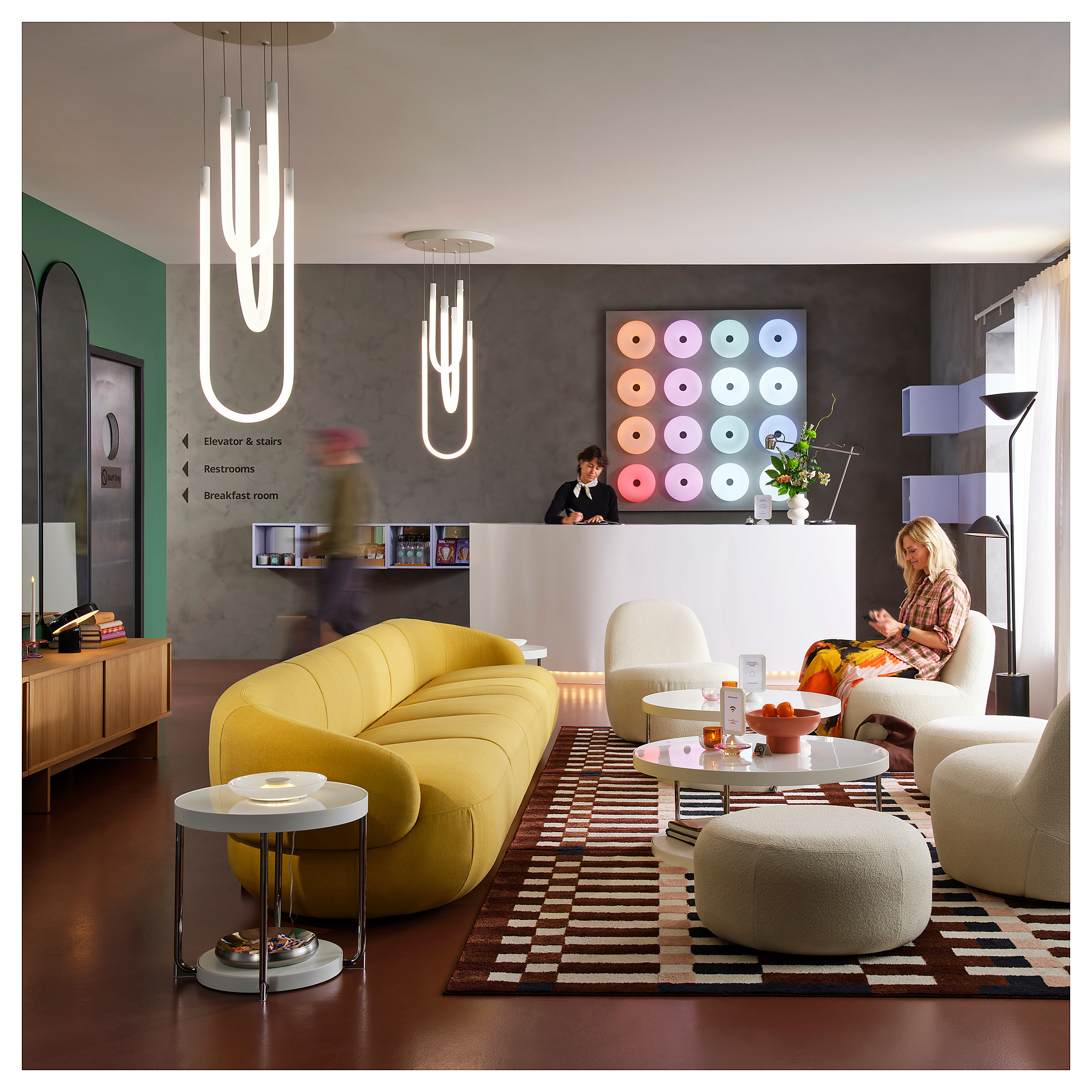 TRÅDNATE floor uplighter/reading lamp