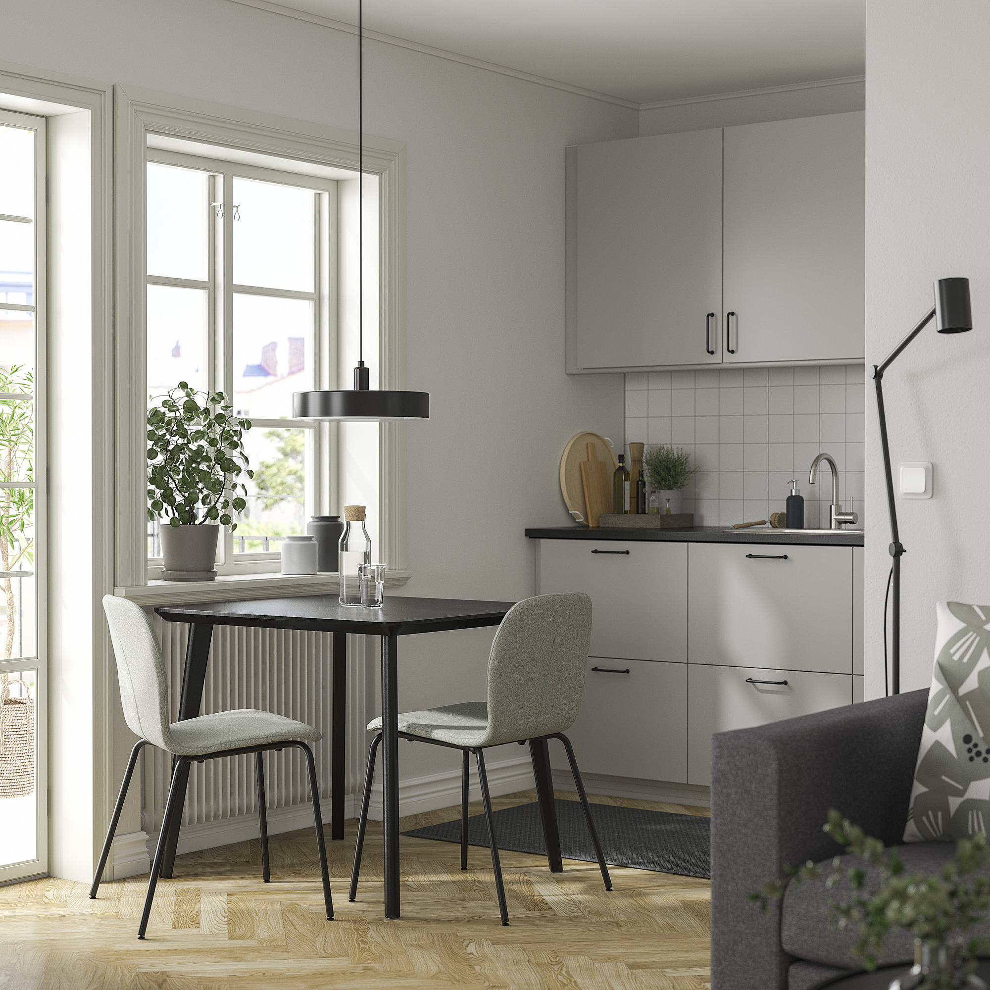 LISABO/KARLPETTER 一桌二椅