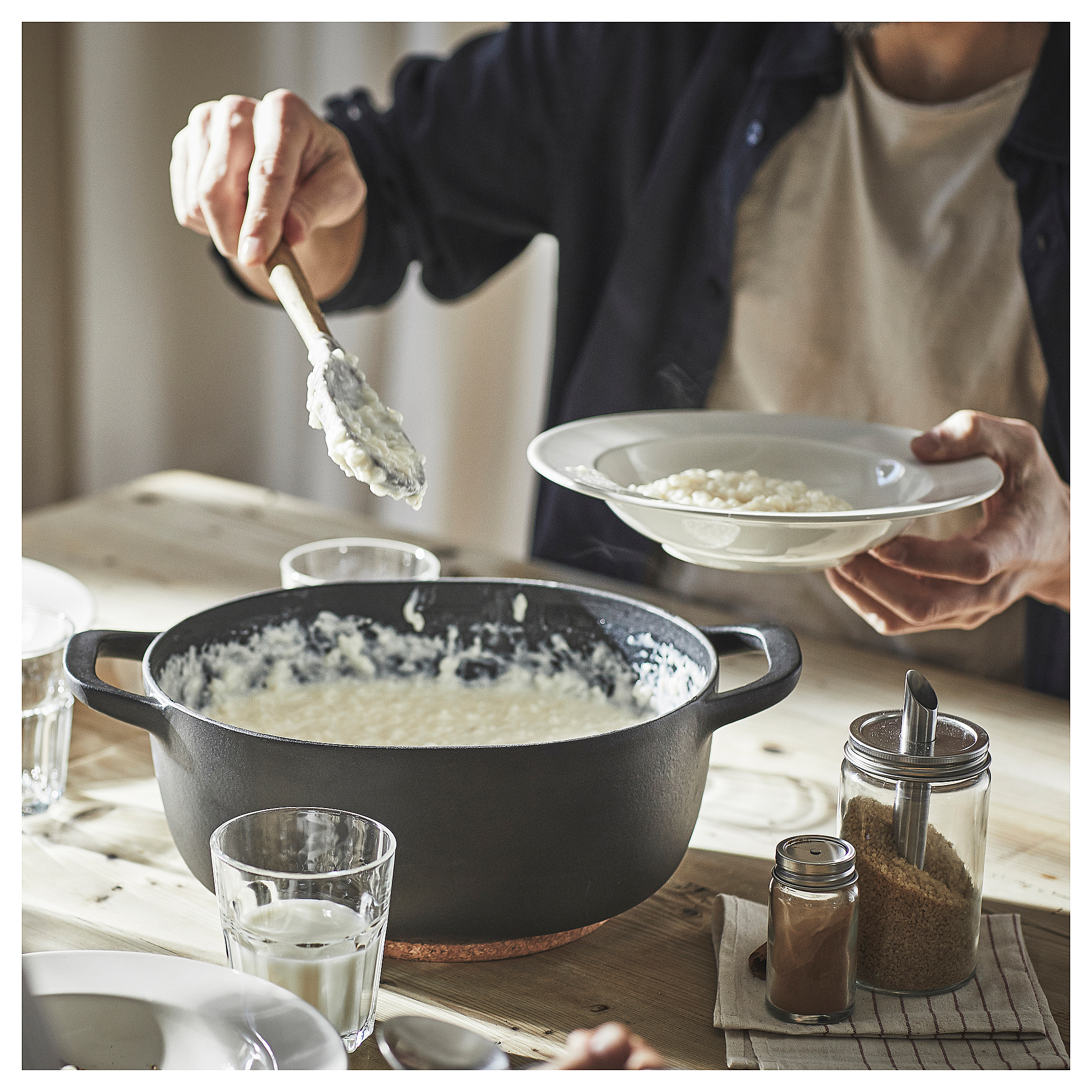 VARDAGEN casserole with lid