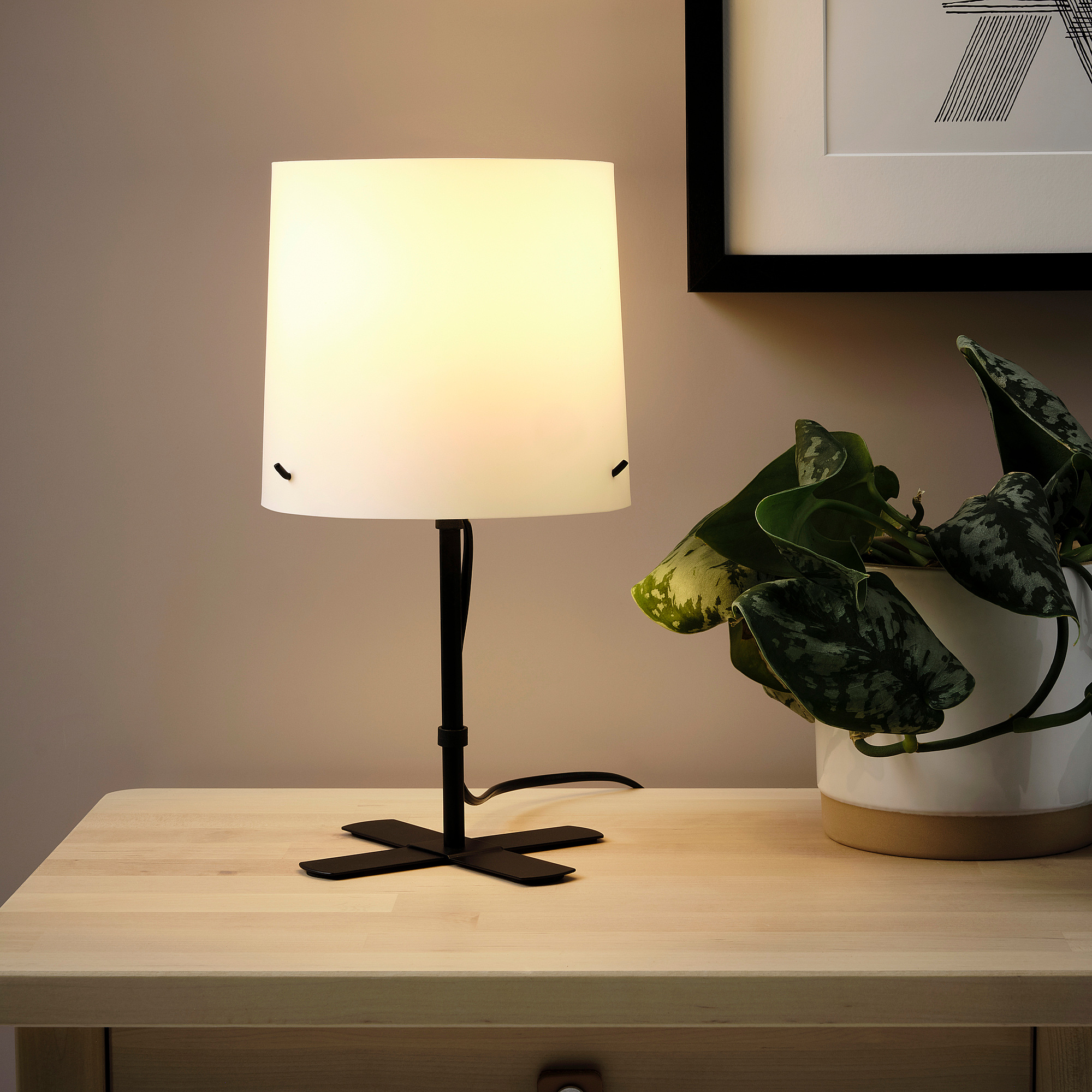 BARLAST table lamp