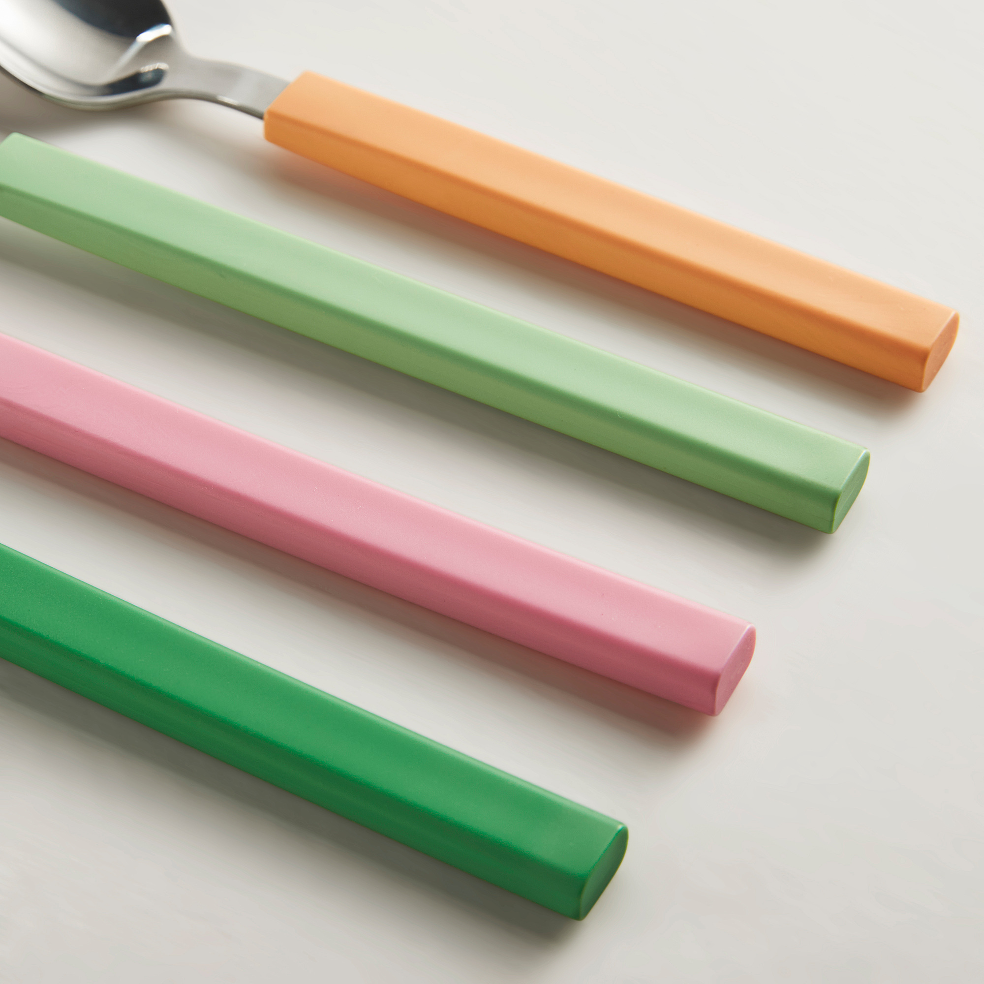 TÅNGMÄRLA 16-piece cutlery set