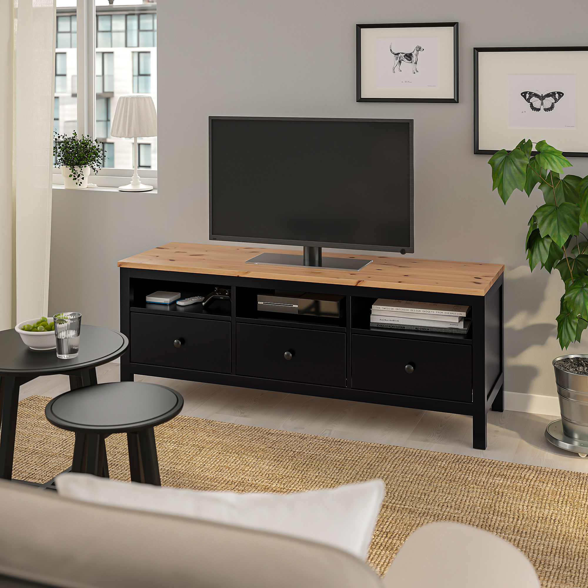 HEMNES TV bench