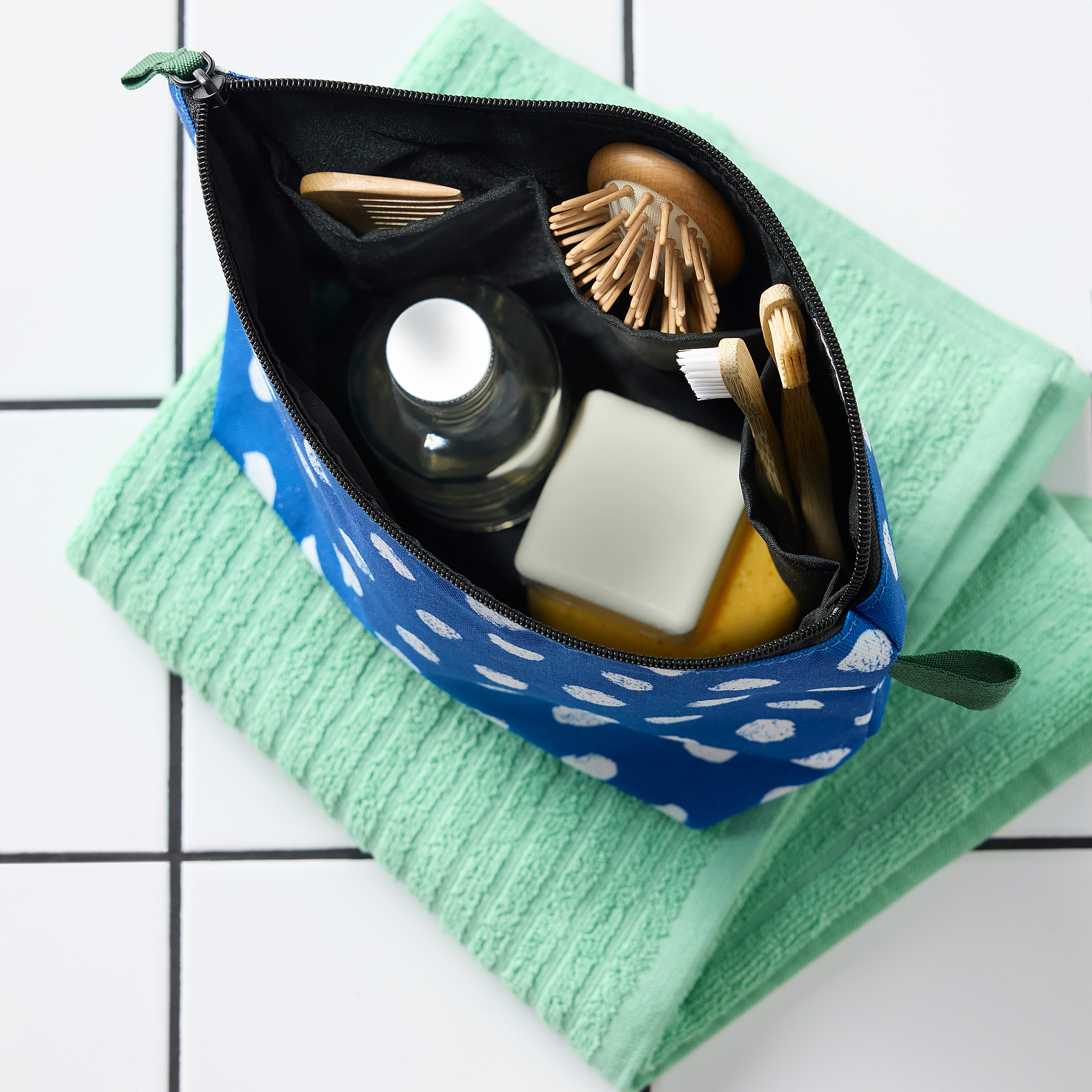 SKOGSSALLAT toiletry bag
