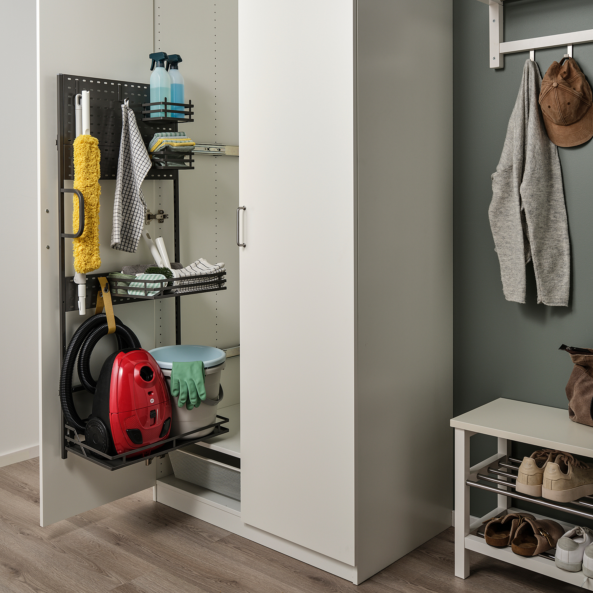 UTRUSTA cleaning interior