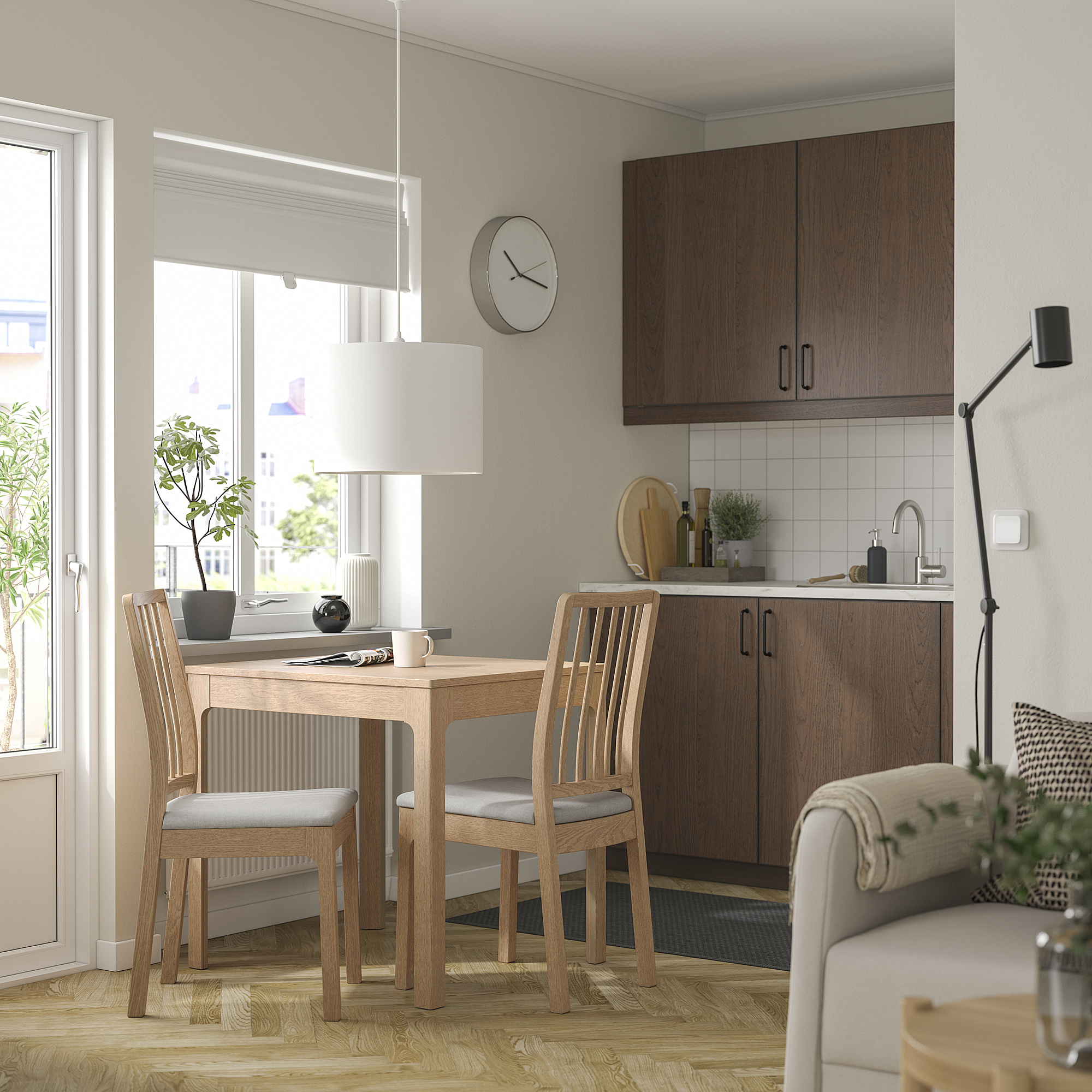 EKEDALEN extendable table