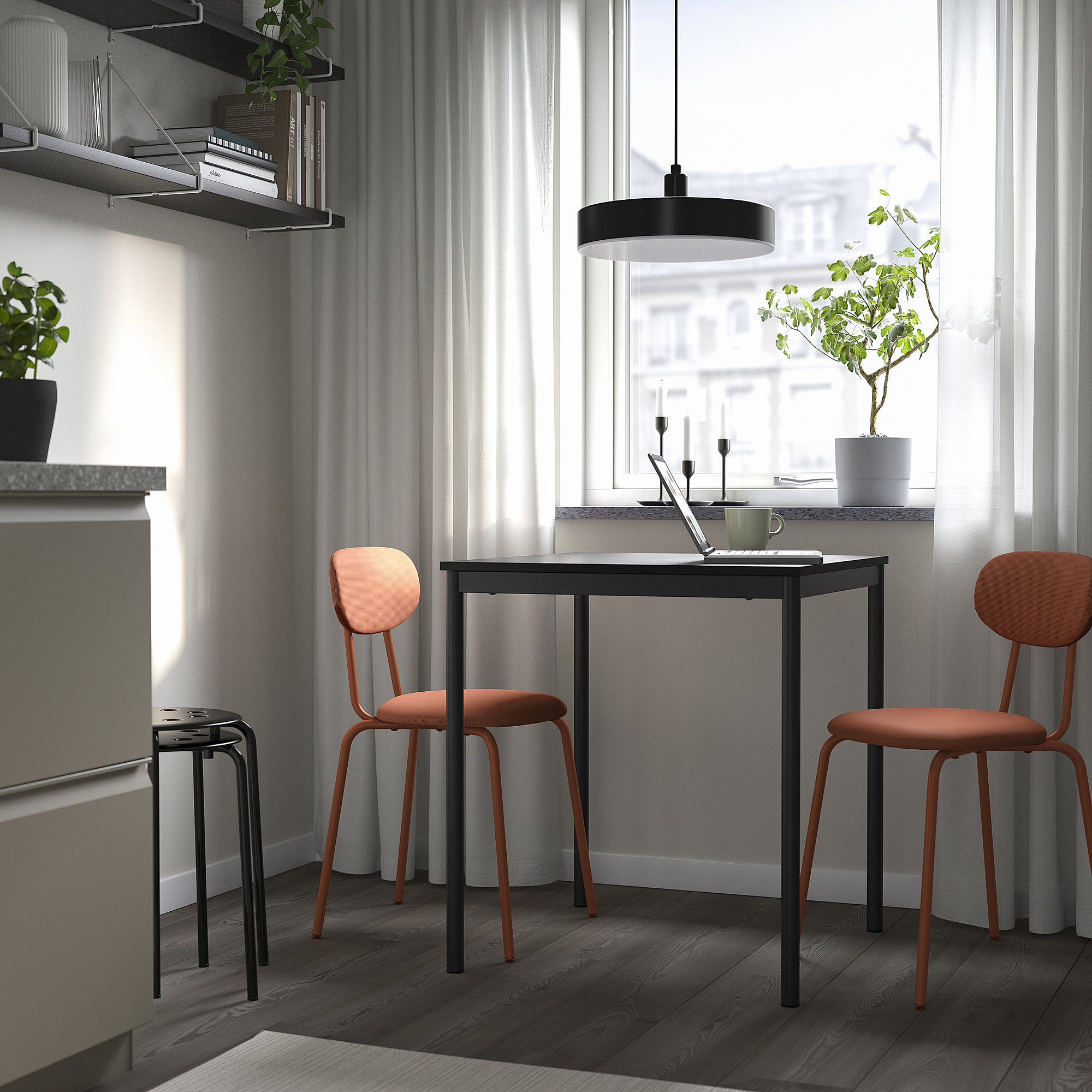 SANDSBERG/ÖSTANÖ 一桌二椅