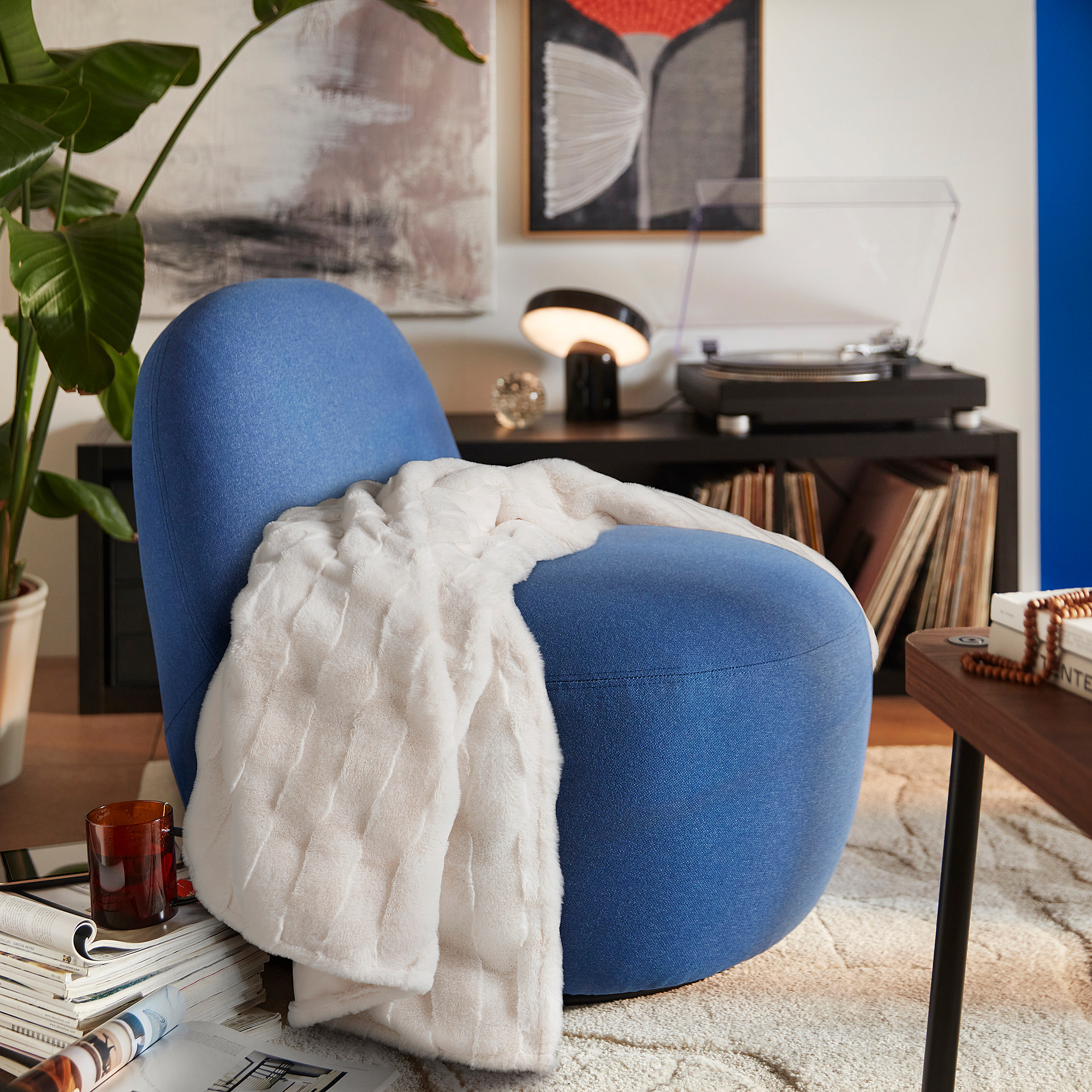 TORPSPIREA throw