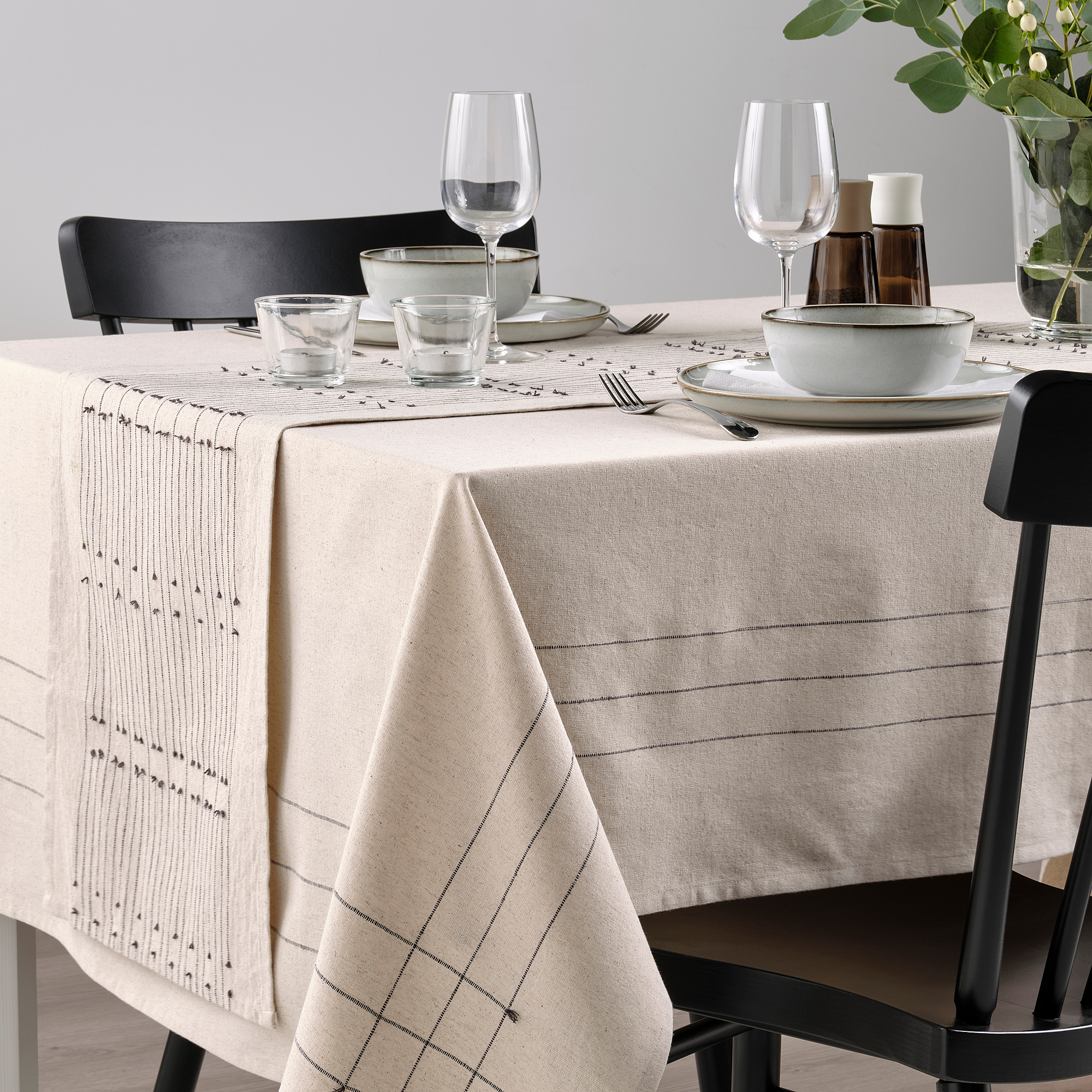 VÅRARV table-runner