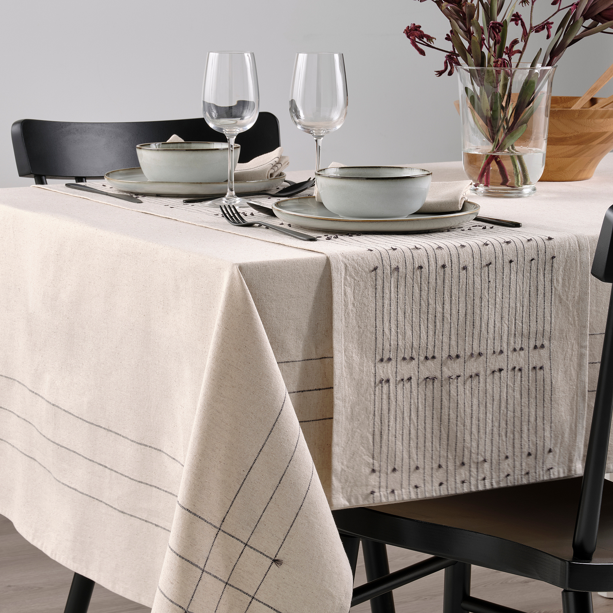 VÅRARV table-runner