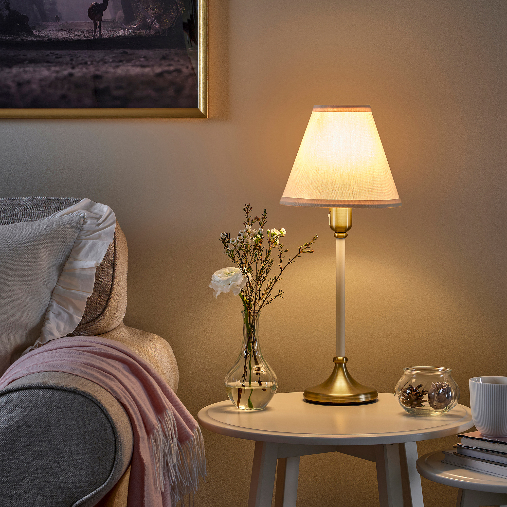FLYGHÖJD table lamp