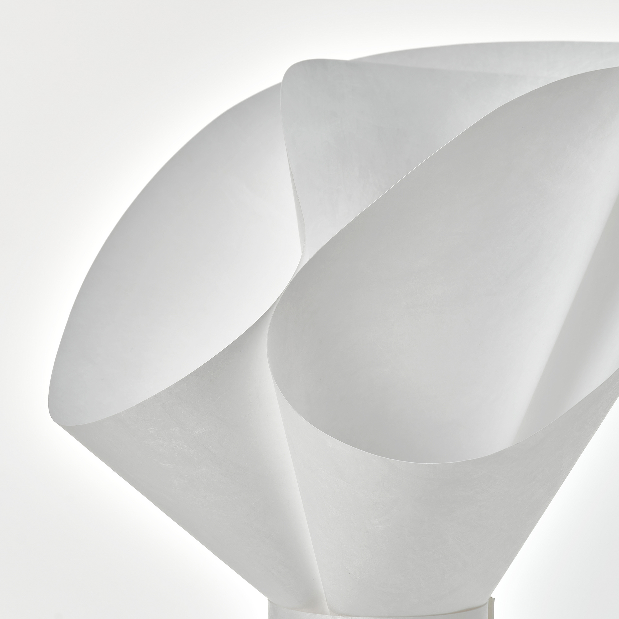 BÄCKNATE table lamp
