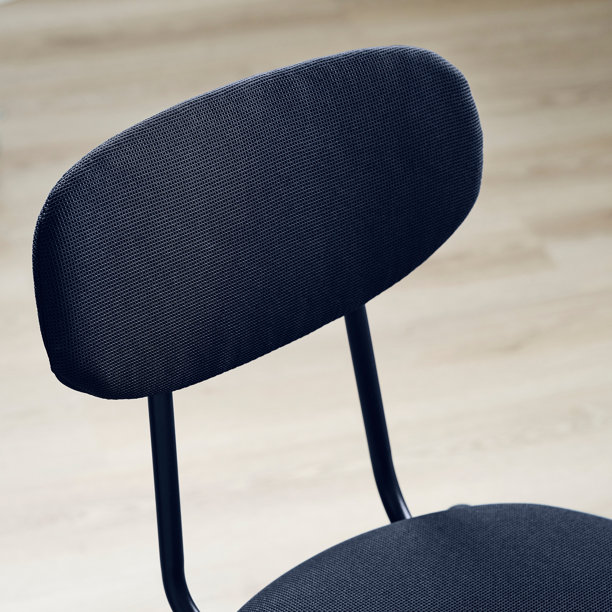 SANDSBERG chair