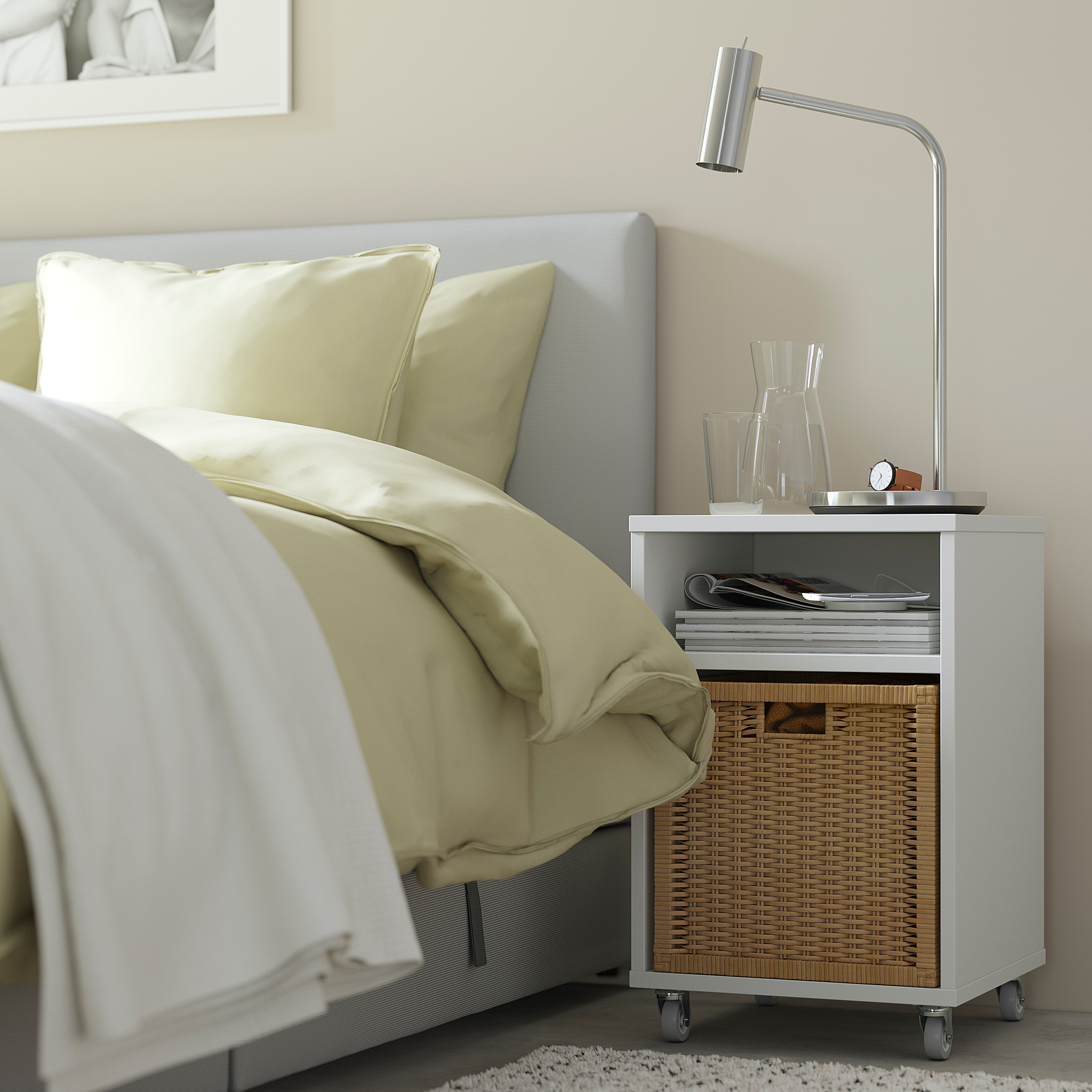 VIHALS bedside table